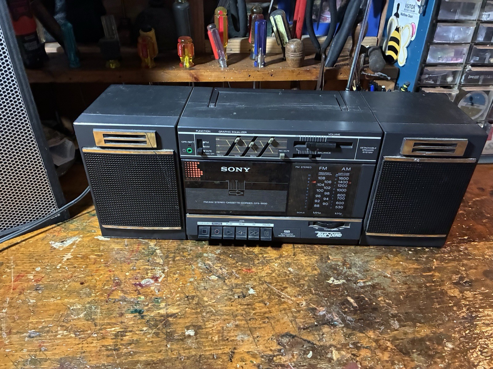 Sony CFS-3000 Boombox Cassette Player AM/FM Radio Sony CFS-3000 Boombox Cassette Player AM/FM Radio