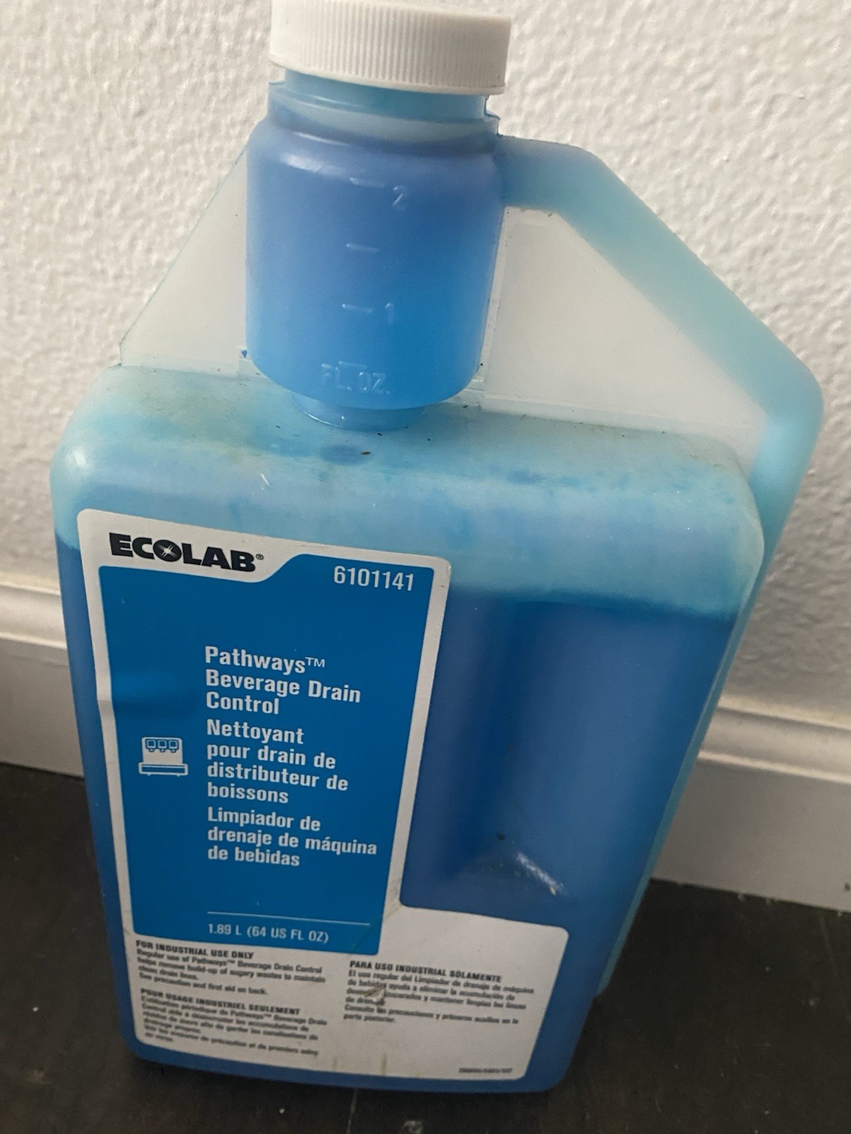 Ecolab 6101141 Pathways Beverage Drain Control- 64 Fl Oz Ecolab 6101141 Pathways Beverage Drain Control- 64 Fl Oz