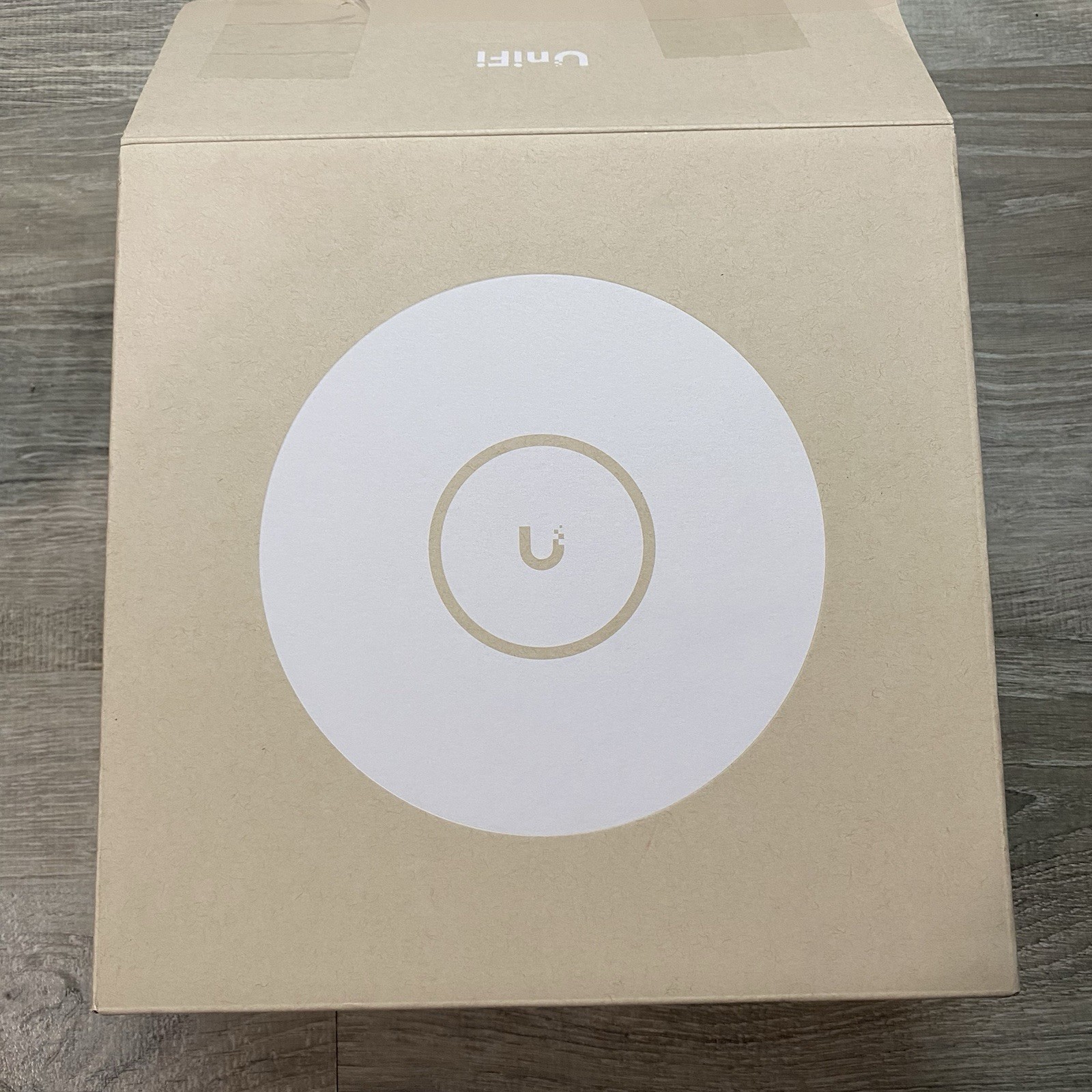 Ubiquiti unifi U7-Pro-US U7 Pro Tri-Band Wi-Fi 7 Access Point