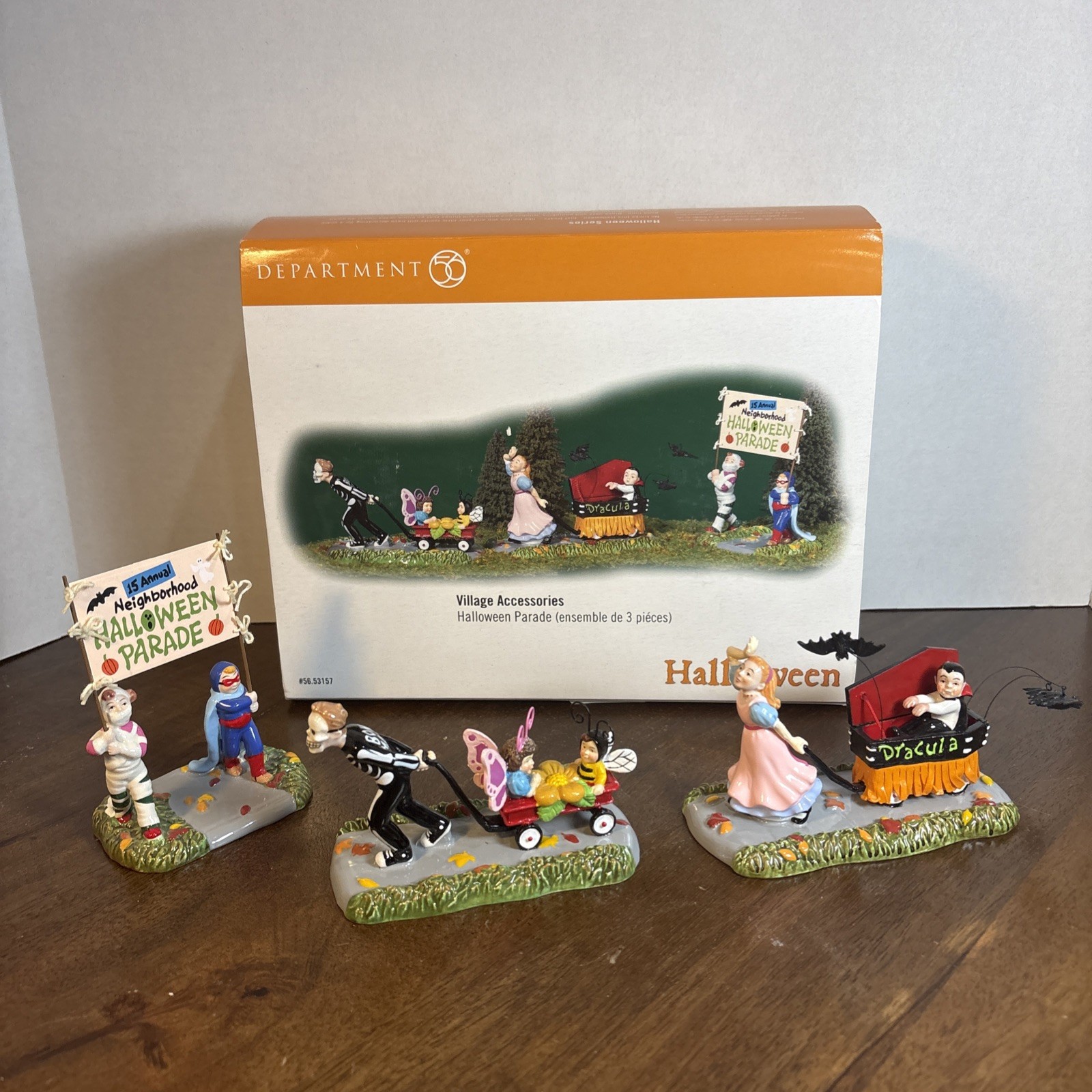 Department Dept 56 Halloween Parade Village Figurines Accessories 53157 Set of 3 Department Dept 56 Halloween Parade Village Figurines Accessories 53157 Set of 3
