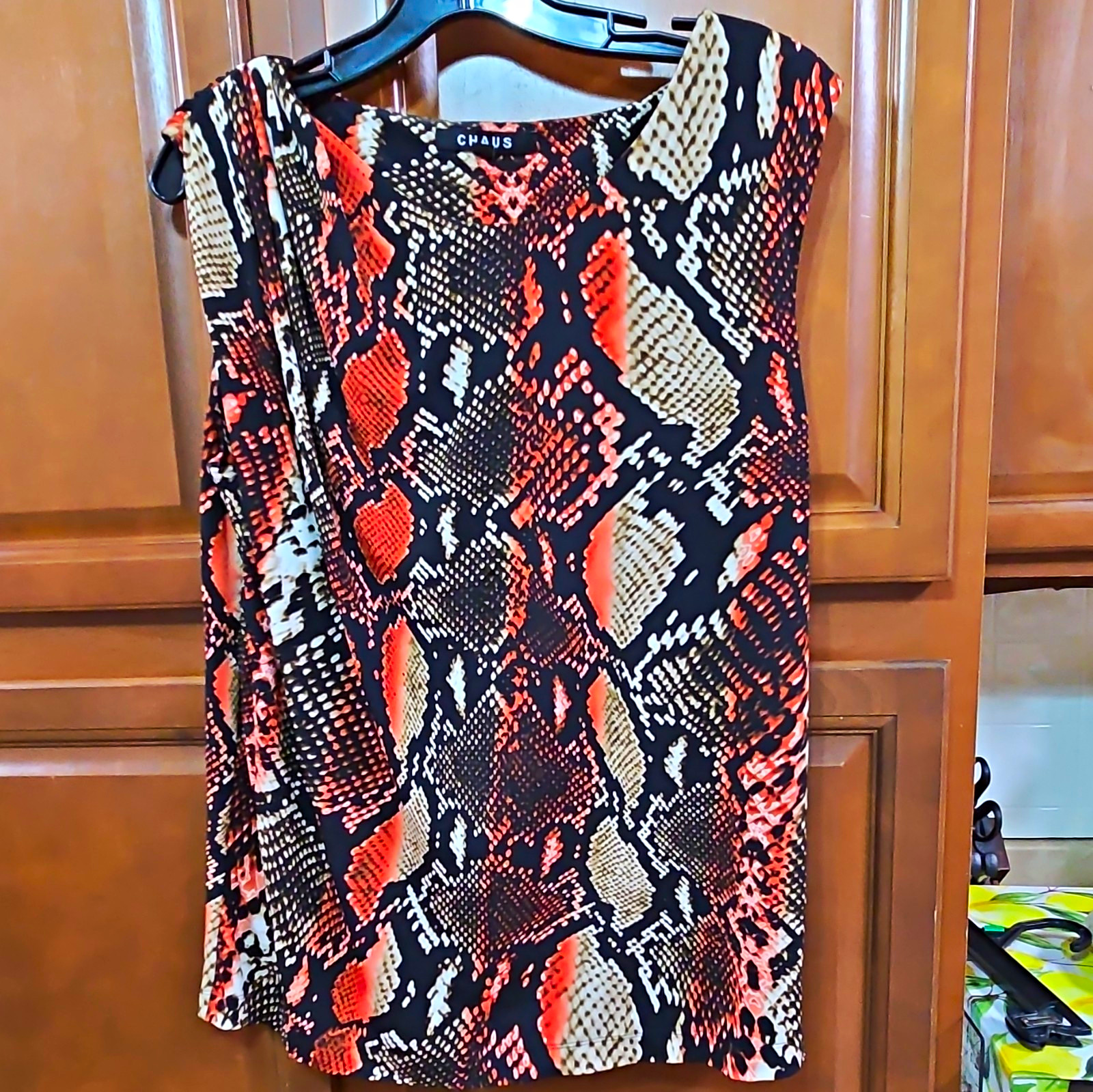 Chaus Women\'s Sleeveless Animal Print Knit Pullover Round Neck Top Blouse Size L