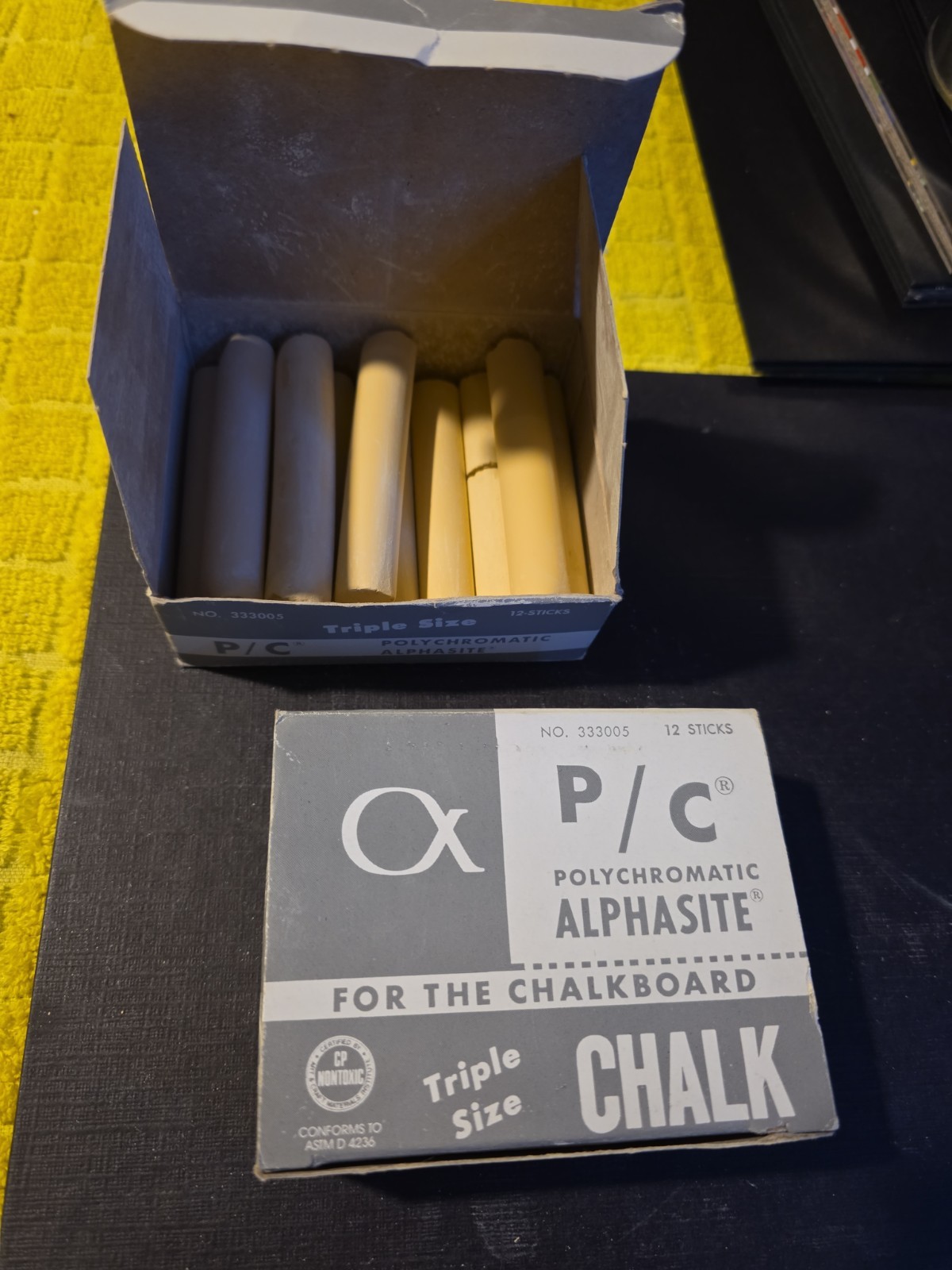 Vntg  Polychromatic Alphasite Chalk (23) Sticks Original Box Triple Size 2 Boxes