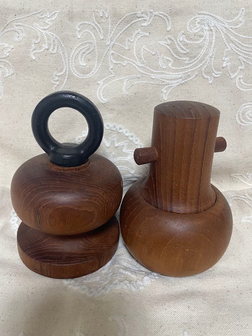 Richard Nissen Vintage Wood Salt Pepper Mills Pair Peugeot MCM Denmark