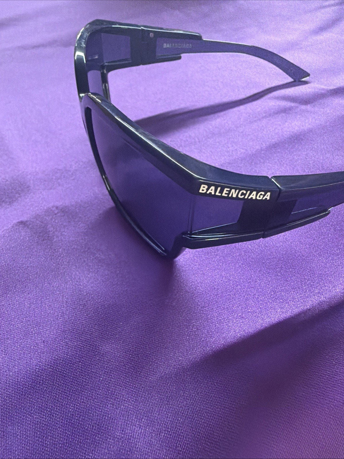 BALENCIAGA BB0039S Unisex Sunglasses Transparent  Blue Lens no original box
