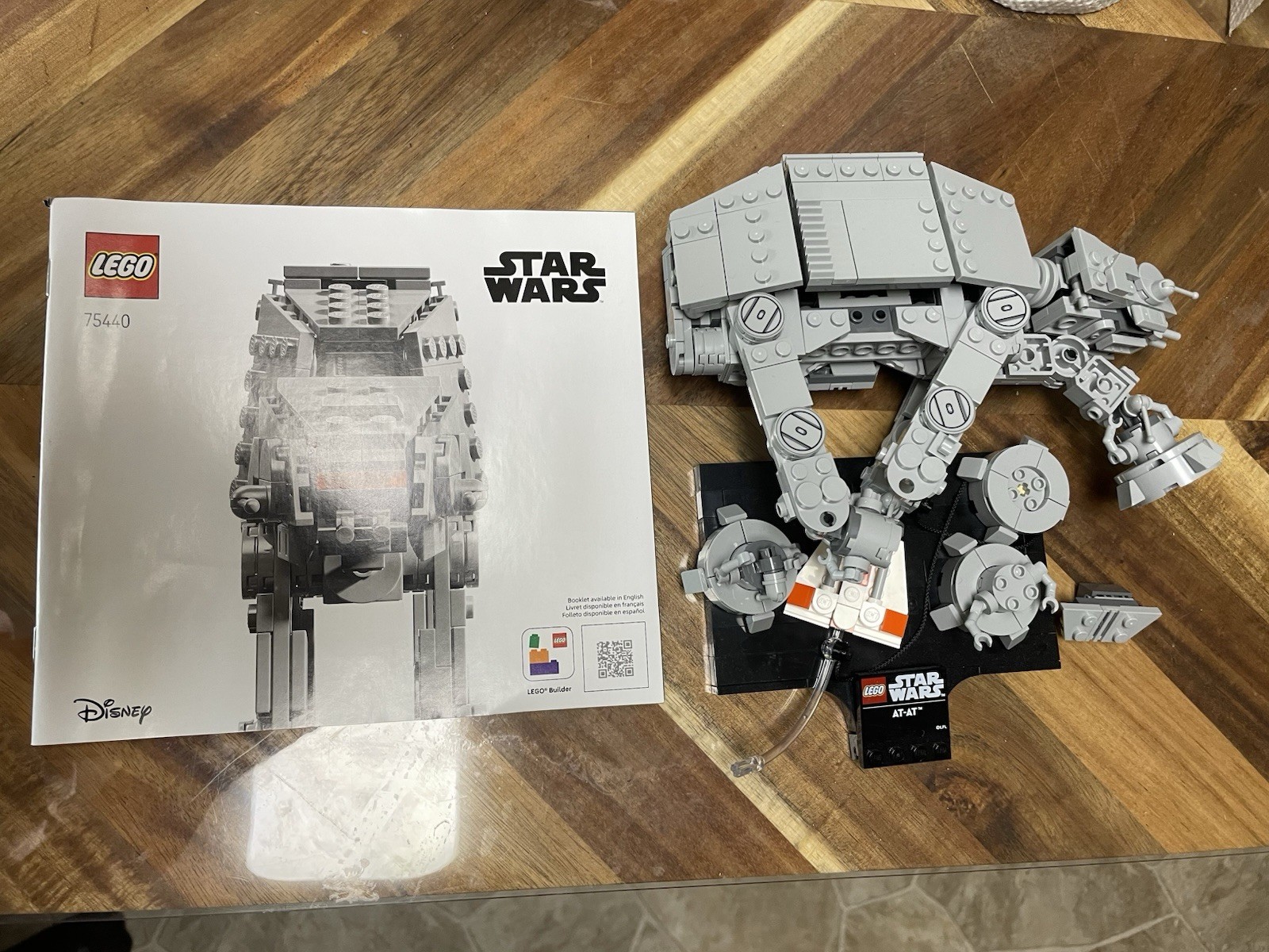 lego star wars at-at 75440 Complete With Manual