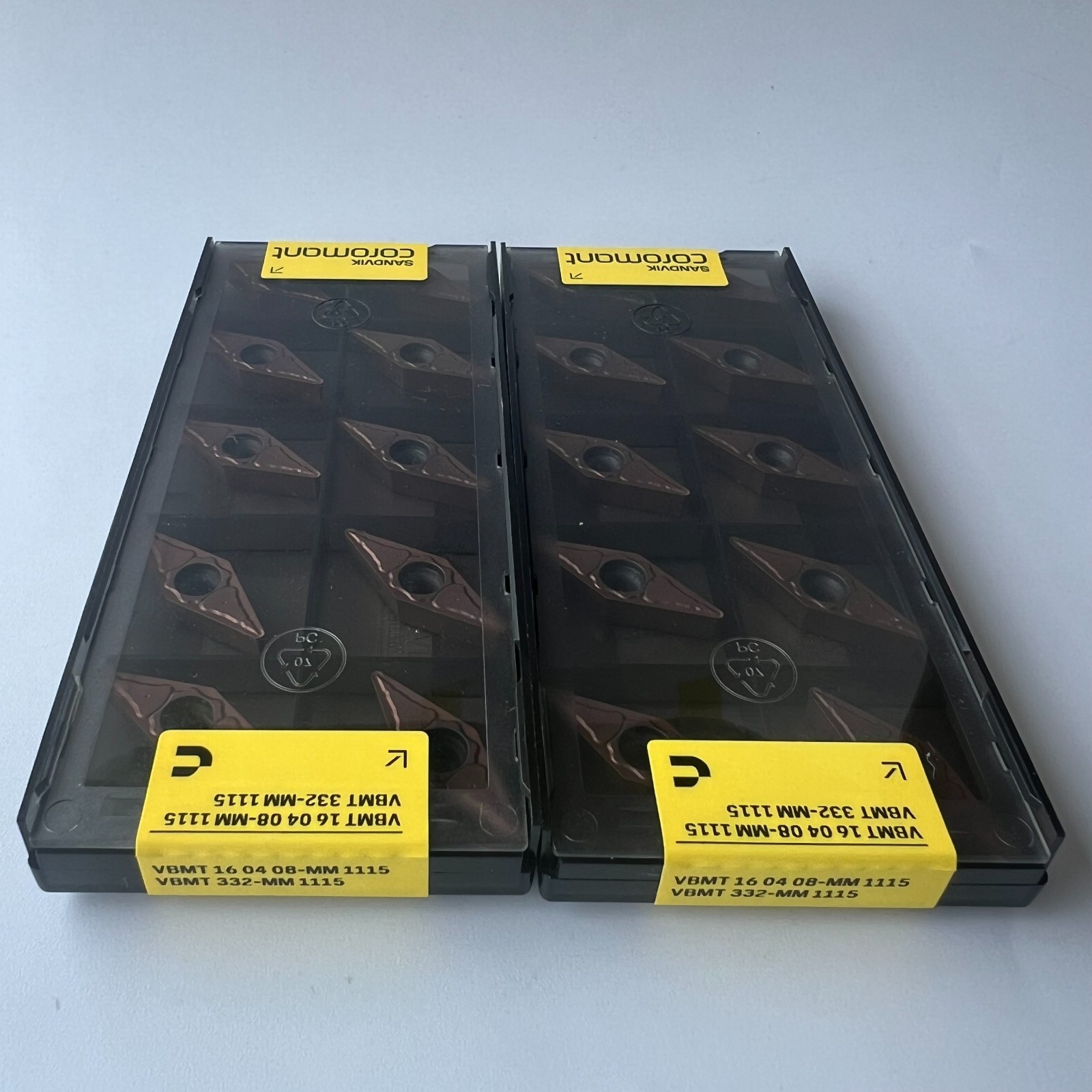 10Pcs/BOX Sandvik VBMT160408-MM 1115