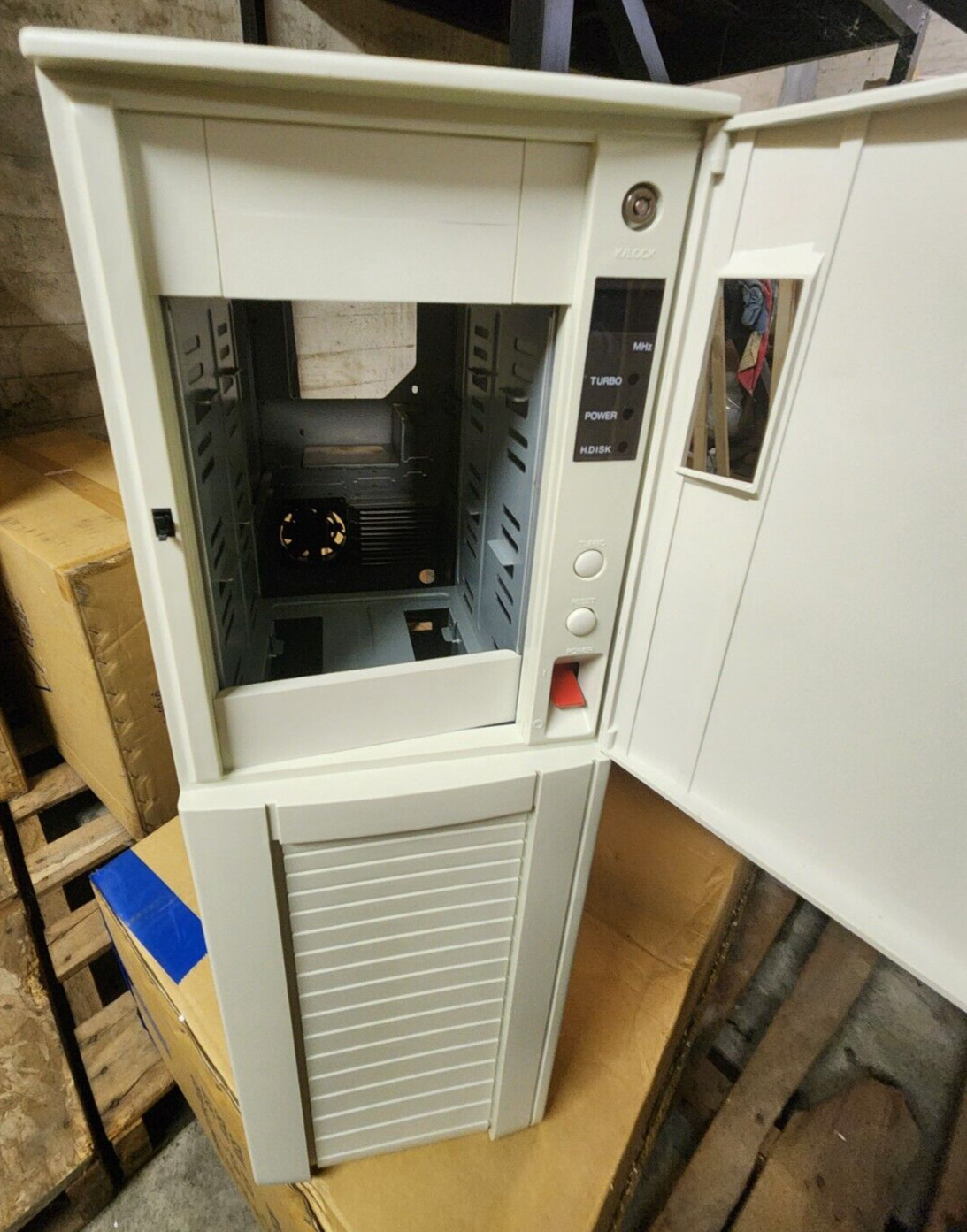 Vintage Retro PC Case Beige Computer Case AT Retro Tower White Wheels NEW