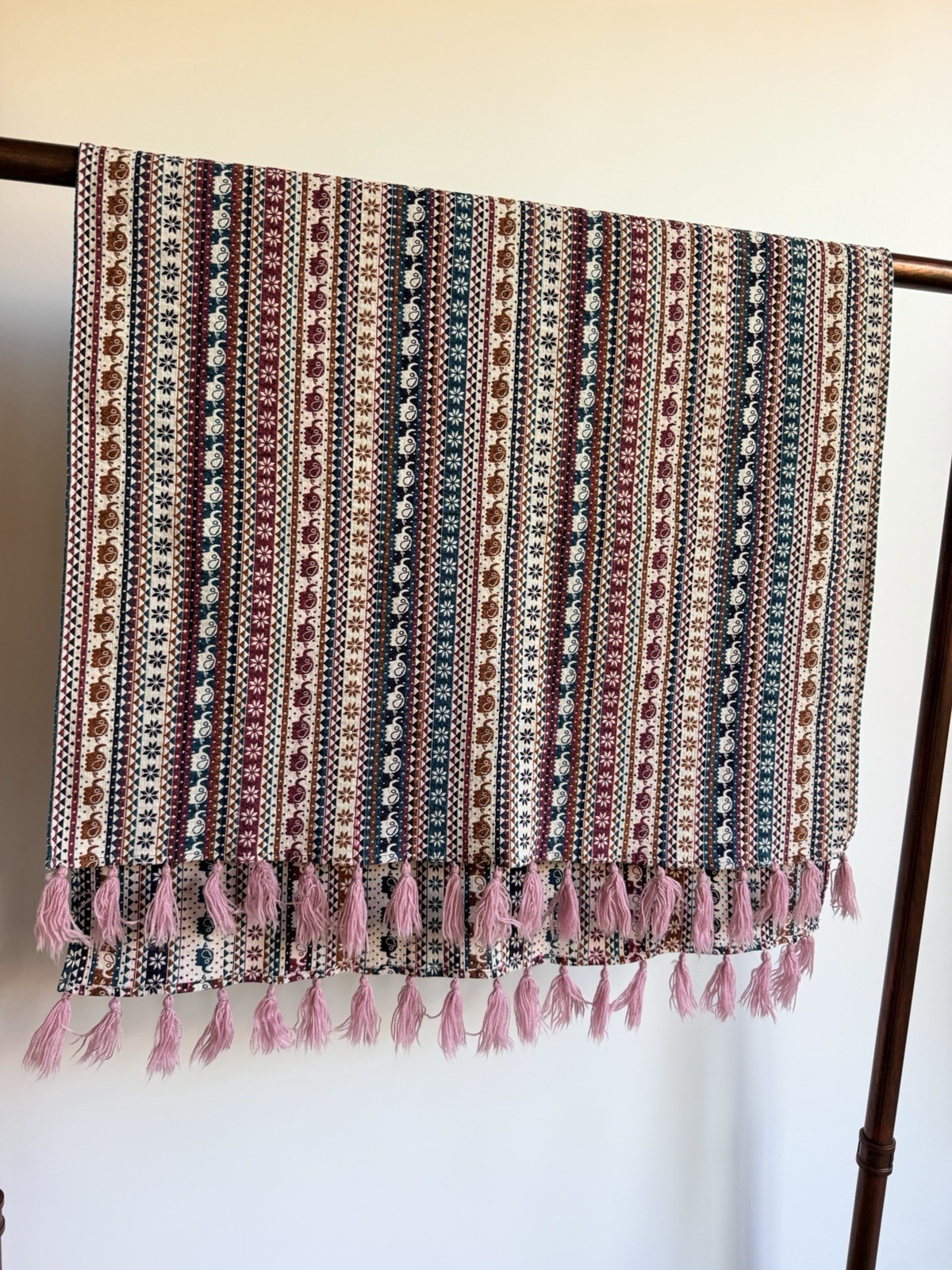Vintage Bohemian Elephant Table Runner Woven Fringe Tassels Pink Blue 54x32 Boho