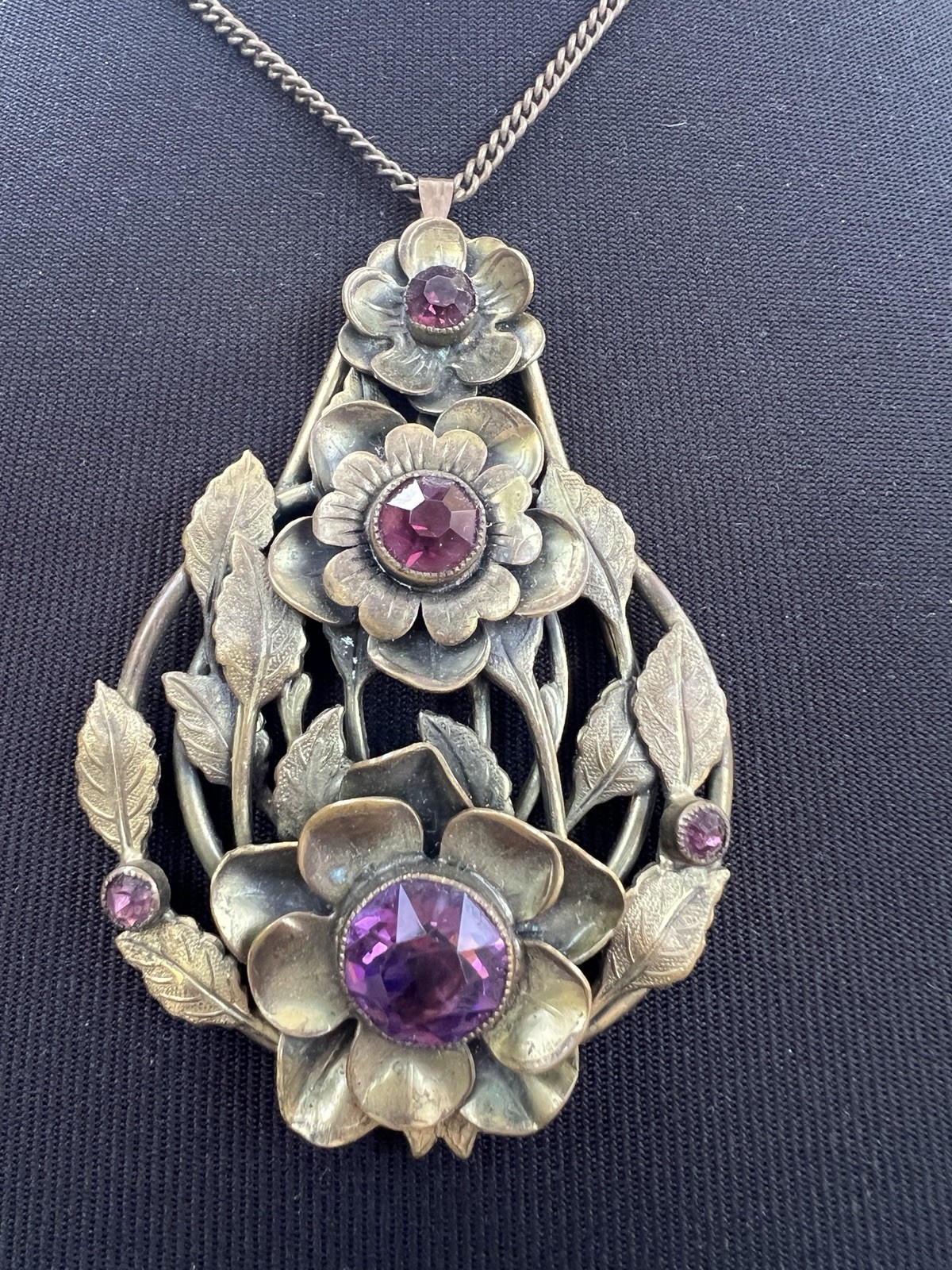 Antique Faceted Amethyst Glass Floral Motif Art Nouveau Edwardian Brass Necklace