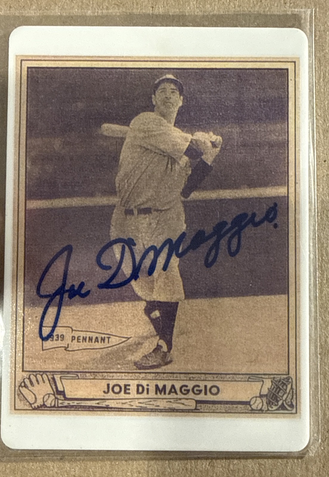 1940 Play Ball - Joe DiMaggio #1 Porcelain Card Numbered 347/500. Autograph Has
