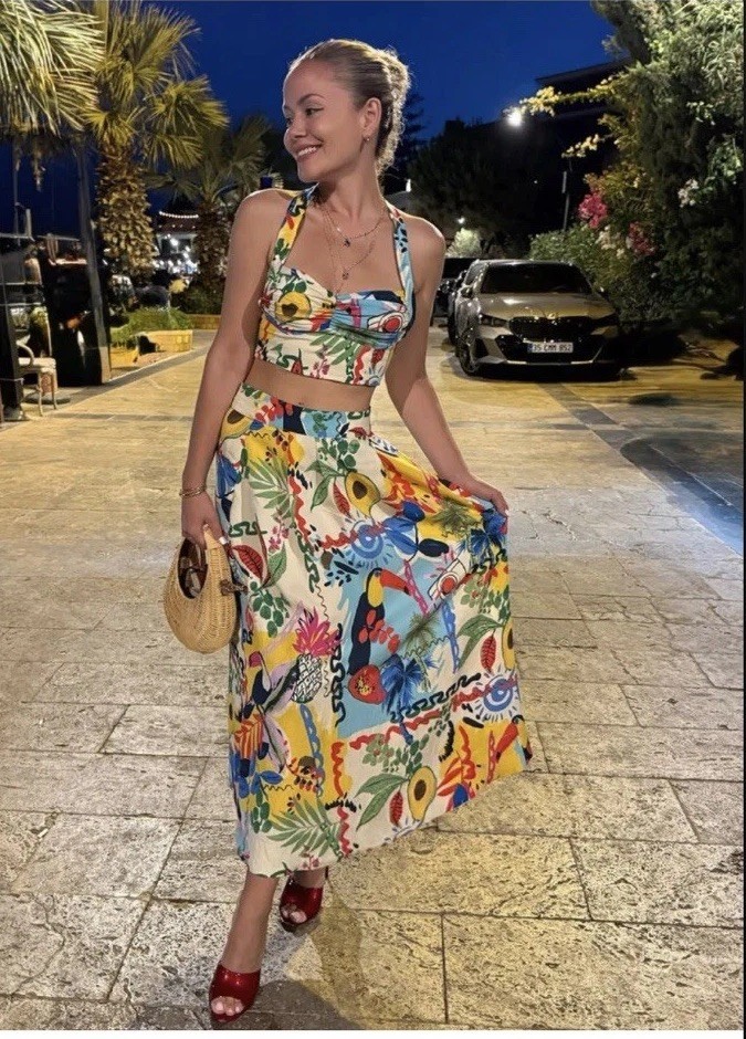 ZARA Tropical Print Midi Skirt & Matching Crop Top Co Ord Set Size M ZARA Tropical Print Midi Skirt & Matching Crop Top Co Ord Set Size M