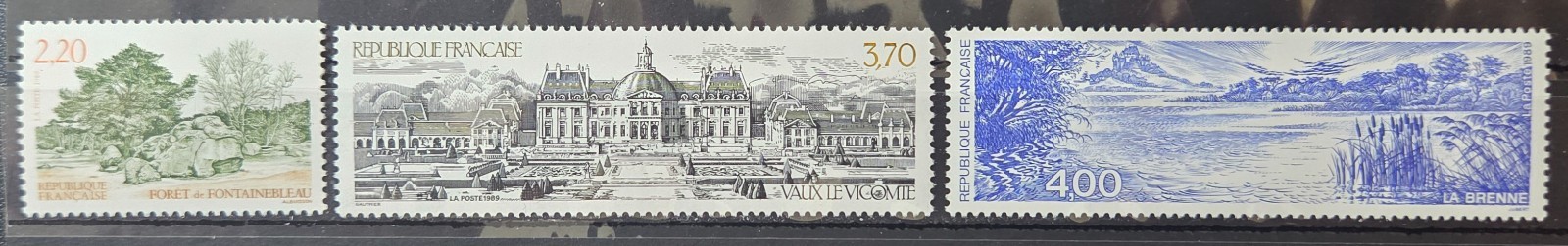 8723 - FRANCE - SCOTT# 2155 - 2157 (TOURIST ISSUE) - MNH - CAT $4.10