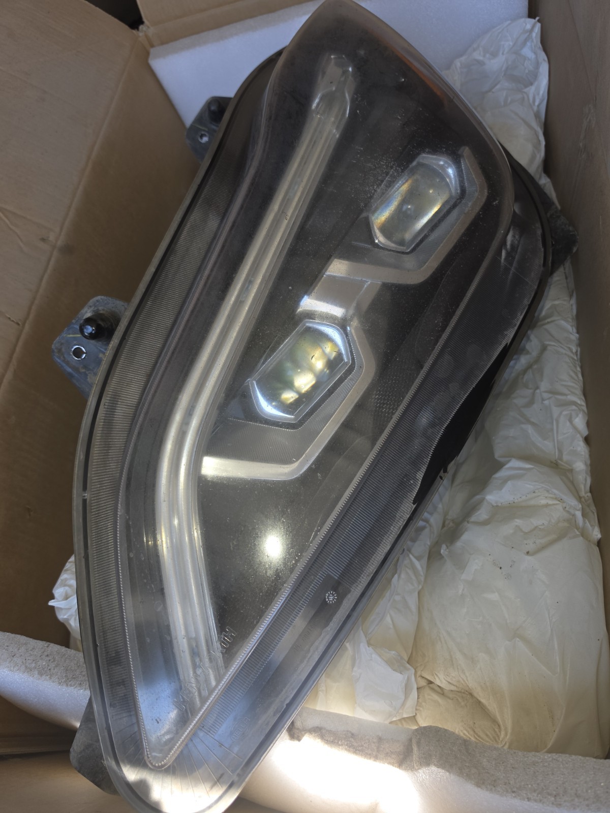 2022–2026 Kenworth T680 Next Gen Driver Side LED Headlight | P54-6157-100