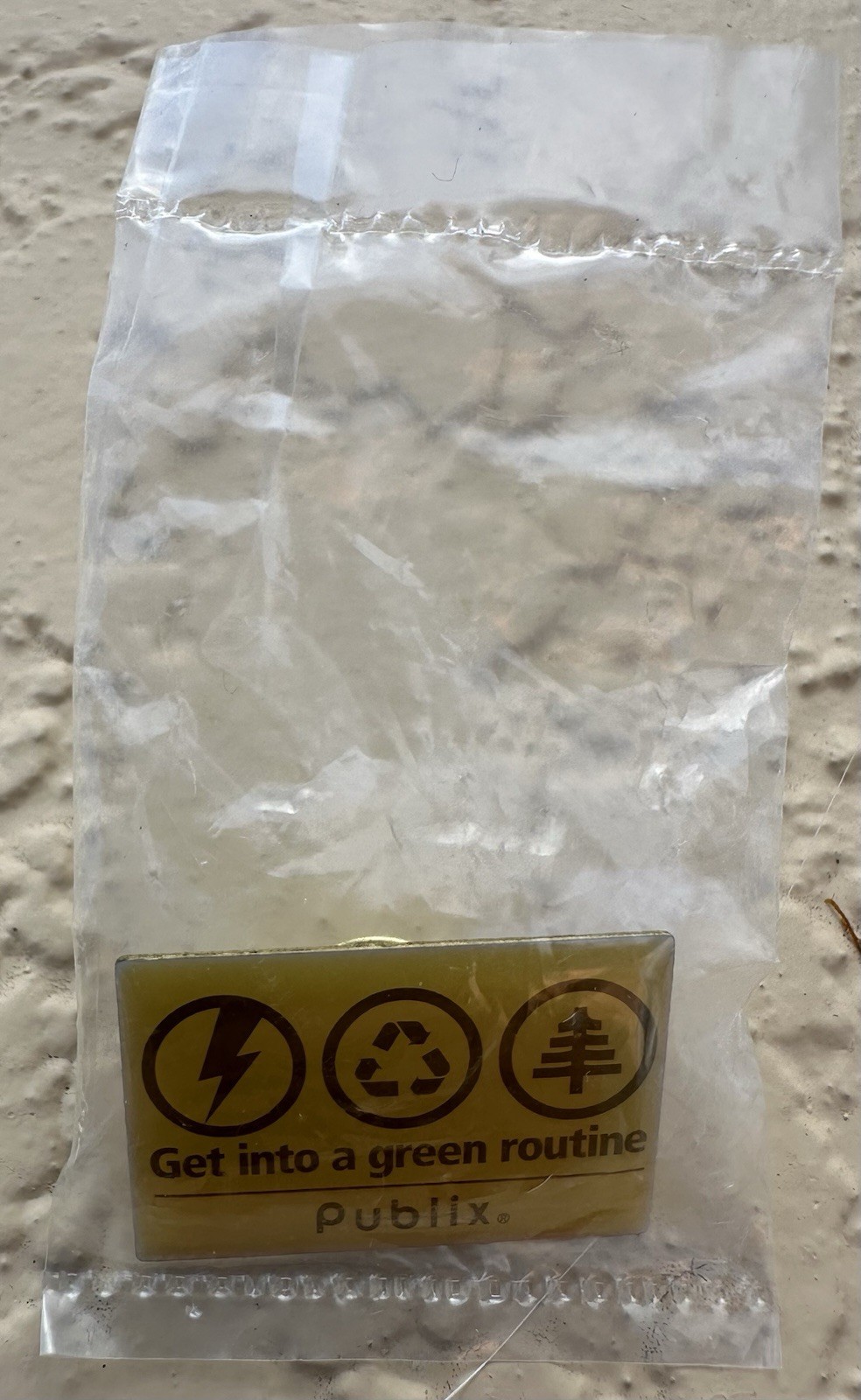 Publix Rare Get Into A Green Routine Lapel Pin NEW SEALED VTG Publix Rare Get Into A Green Routine Lapel Pin NEW SEALED VTG
