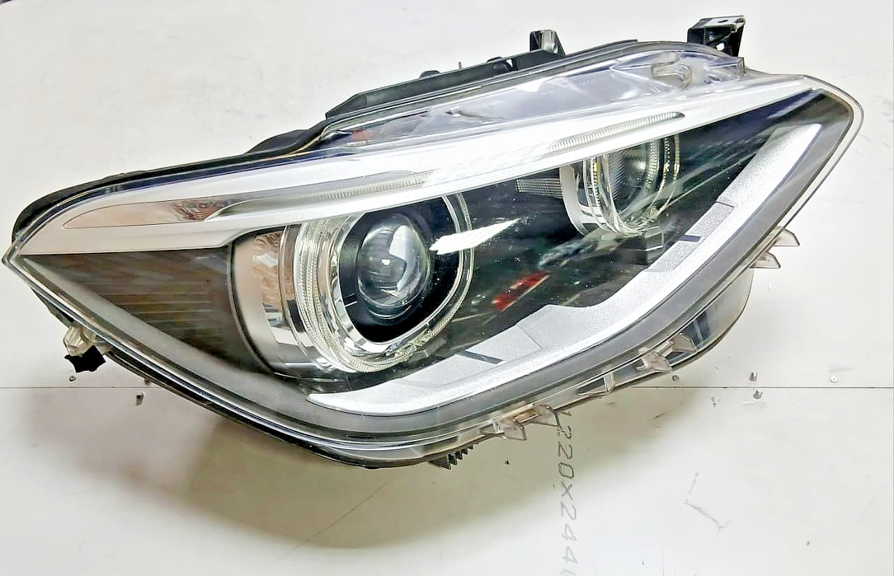 GENUINE OEM Hella BMW 1 'S F20 F21 Xenon Headlight Right Side 2011-15