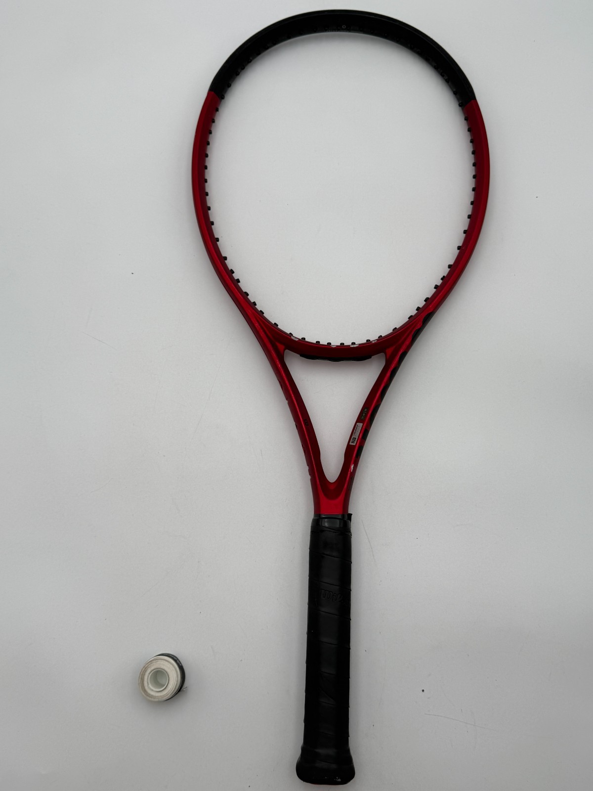 2022-24\' Wilson Clash 100 V2 295G 16x19 4-1/4 Grip#2 (Fair Condition) Unstrung 2022-24\' Wilson Clash 100 V2 295G 16x19 4-1/4 Grip#2 (Fair Condition) Unstrung