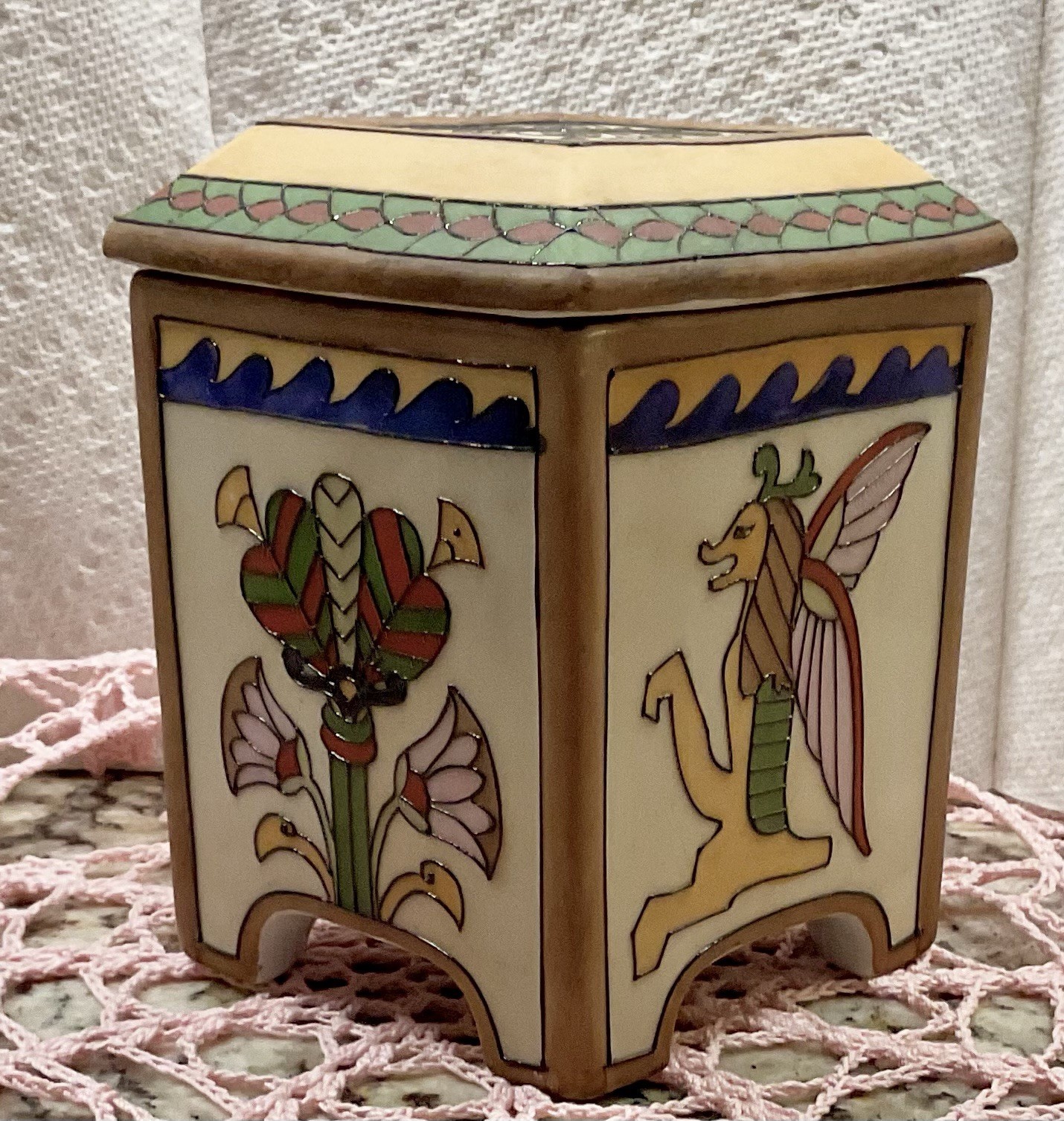 Nippon Noritake Egyptian Revival Footed Humidor Box Morimura M Wreath 1911-1921