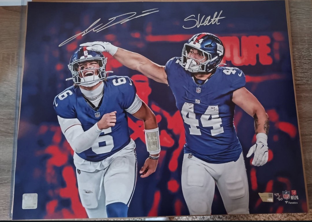 Jaxson Dart & Cam Skattebo DUAL Fanatics SIGNED L/E #47/50 Colorway 16x20 photo Jaxson Dart & Cam Skattebo DUAL Fanatics SIGNED L/E #47/50 Colorway 16x20 photo