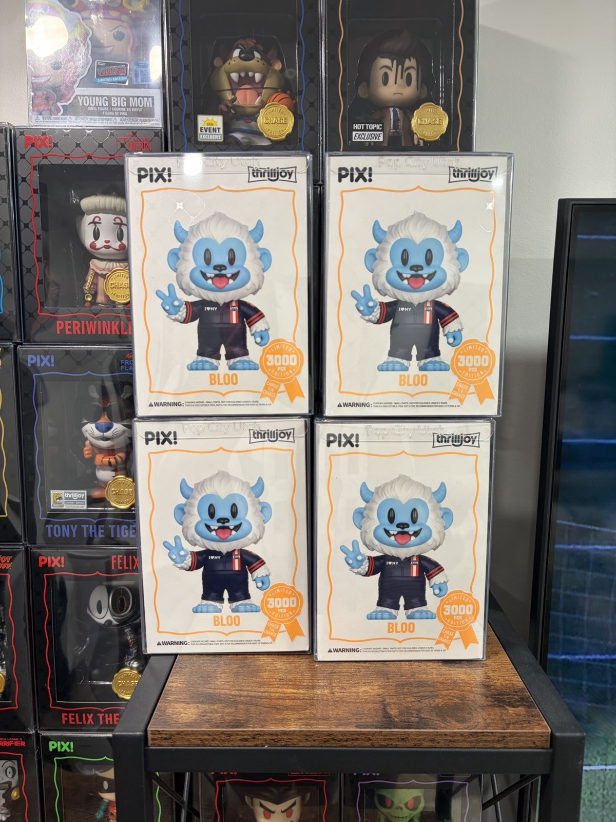 Thrilljoy PIX “I❤️NY” NY New York Bloo LE 3000 Mint With Case And Sleeve Thrilljoy PIX “I❤️NY” NY New York Bloo LE 3000 Mint With Case And Sleeve