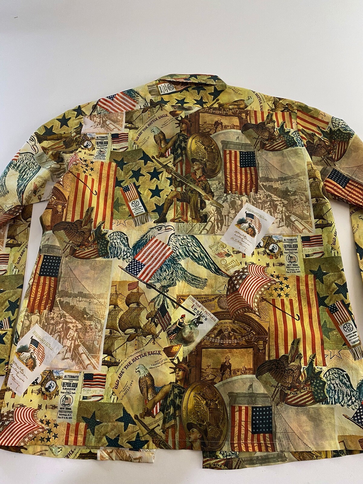 VTG RARE 1970\'s Media Happy Birthday America LONG SLEEVE SHIRT L 16.5 x 34/35 