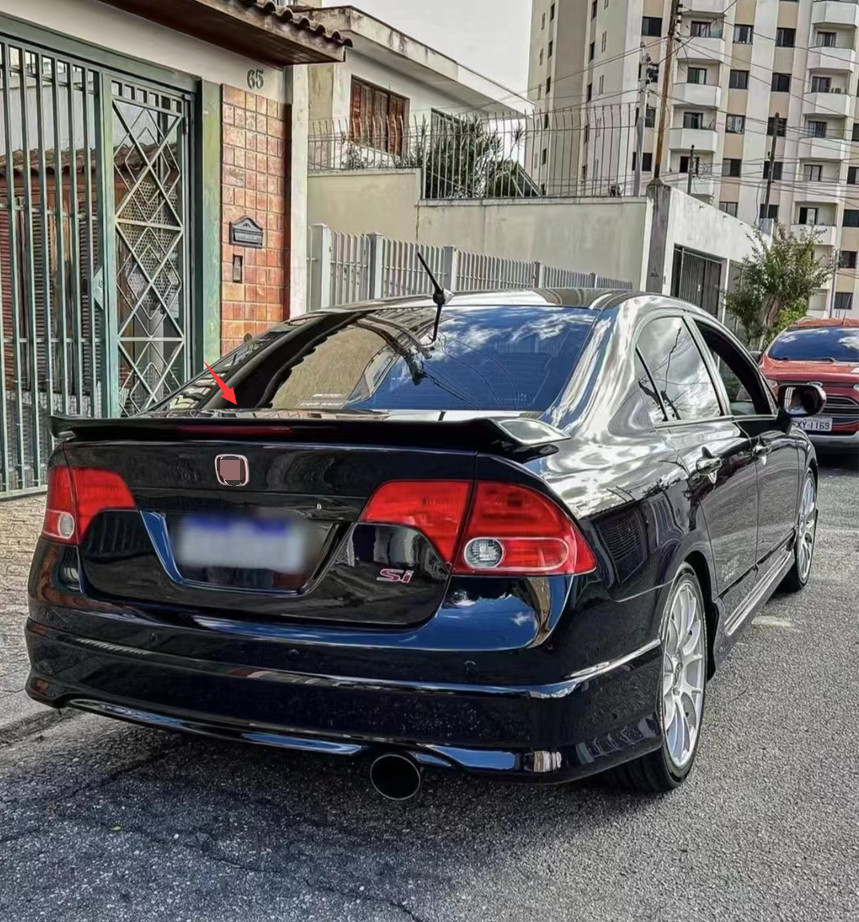 Unpainted SI Style Trunk Spoiler Wing For 2006-2011 Honda Civic Sedan with Light Unpainted SI Style Trunk Spoiler Wing For 2006-2011 Honda Civic Sedan with Light