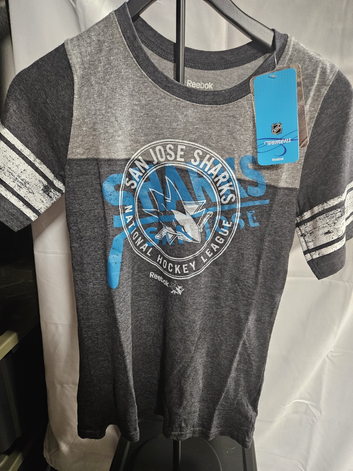 Reebok San Jose Sharks Womens Shirt Size Medium Reebok San Jose Sharks Womens Shirt Size Medium