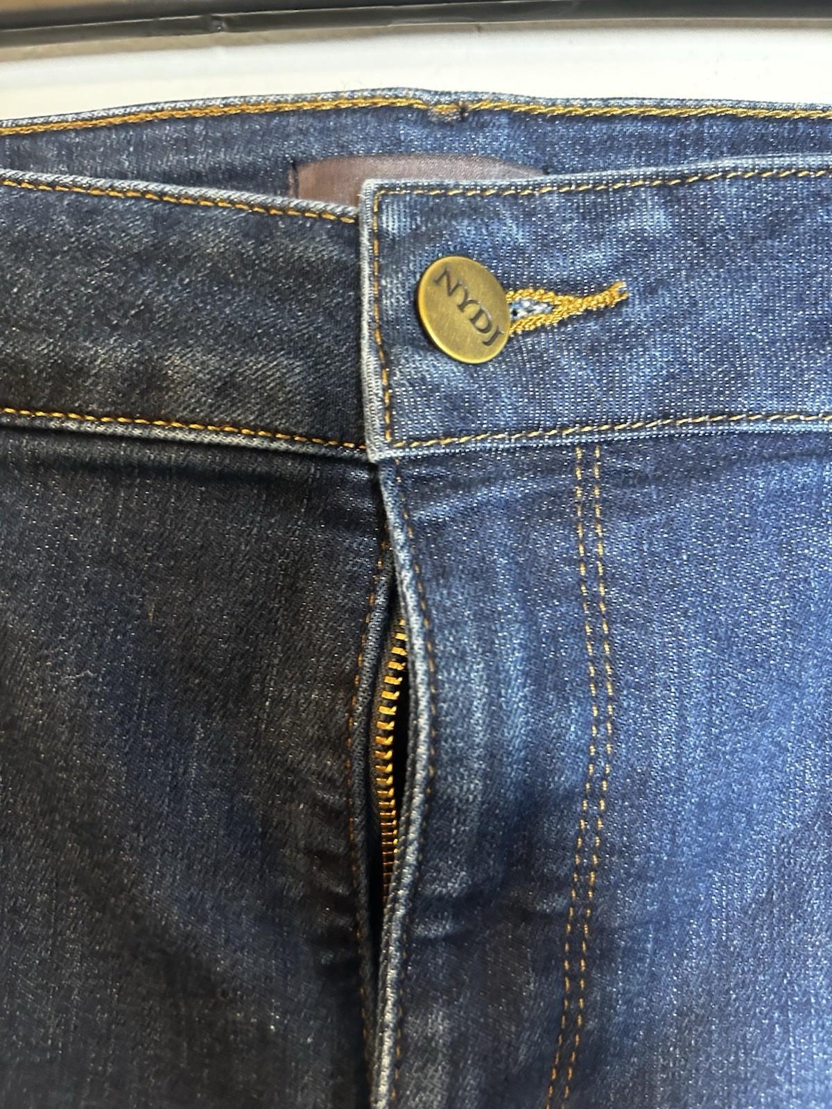 NYDJ Womens Blue Jeans Marilyn Straight Sz 16 Dark Wash EUC NYDJ Womens Blue Jeans Marilyn Straight Sz 16 Dark Wash EUC
