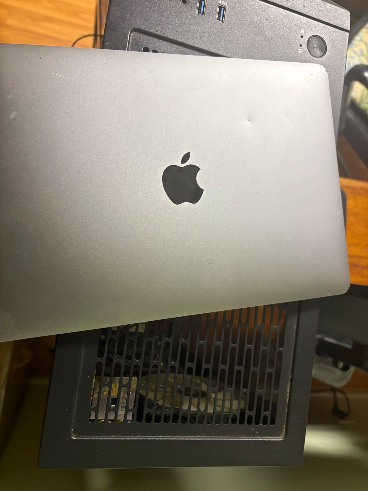 Apple MacBook 12in 2017 Core m3 1.1GHz 8GB 256GB SSD macOS USB-C
