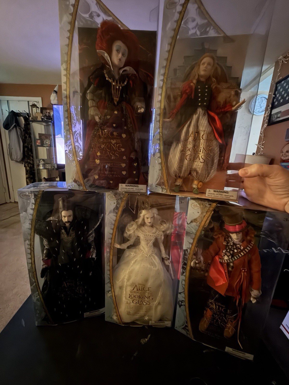 Disney Film Collection-Alice Through The Looking Glass Dolls Set Disney Film Collection-Alice Through The Looking Glass Dolls Set