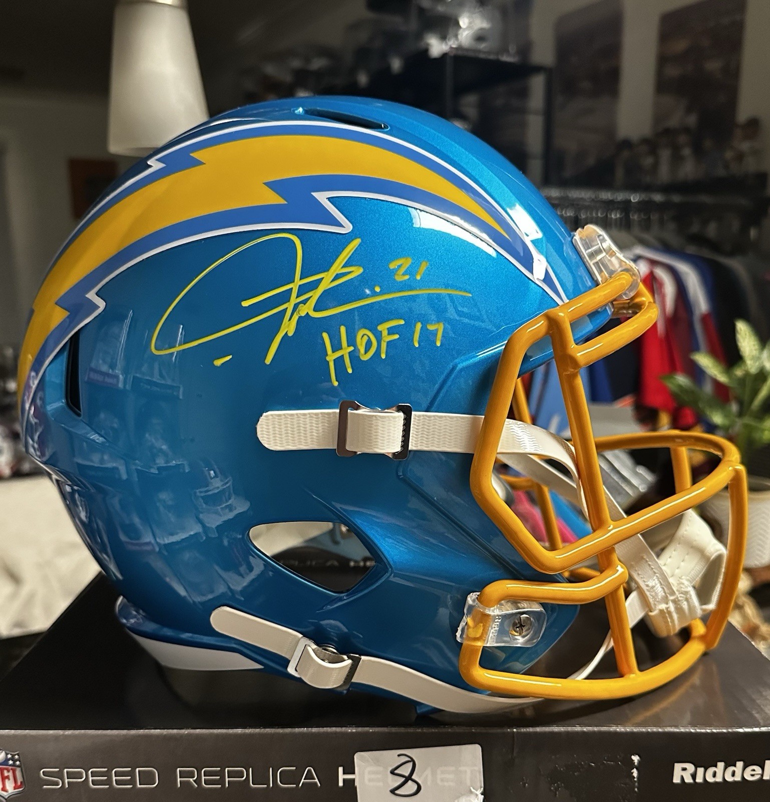 Ladanian Tomlinson Signed Los Angeles Chargers F/S Riddell Flash Rep Helmet BAS Ladanian Tomlinson Signed Los Angeles Chargers F/S Riddell Flash Rep Helmet BAS