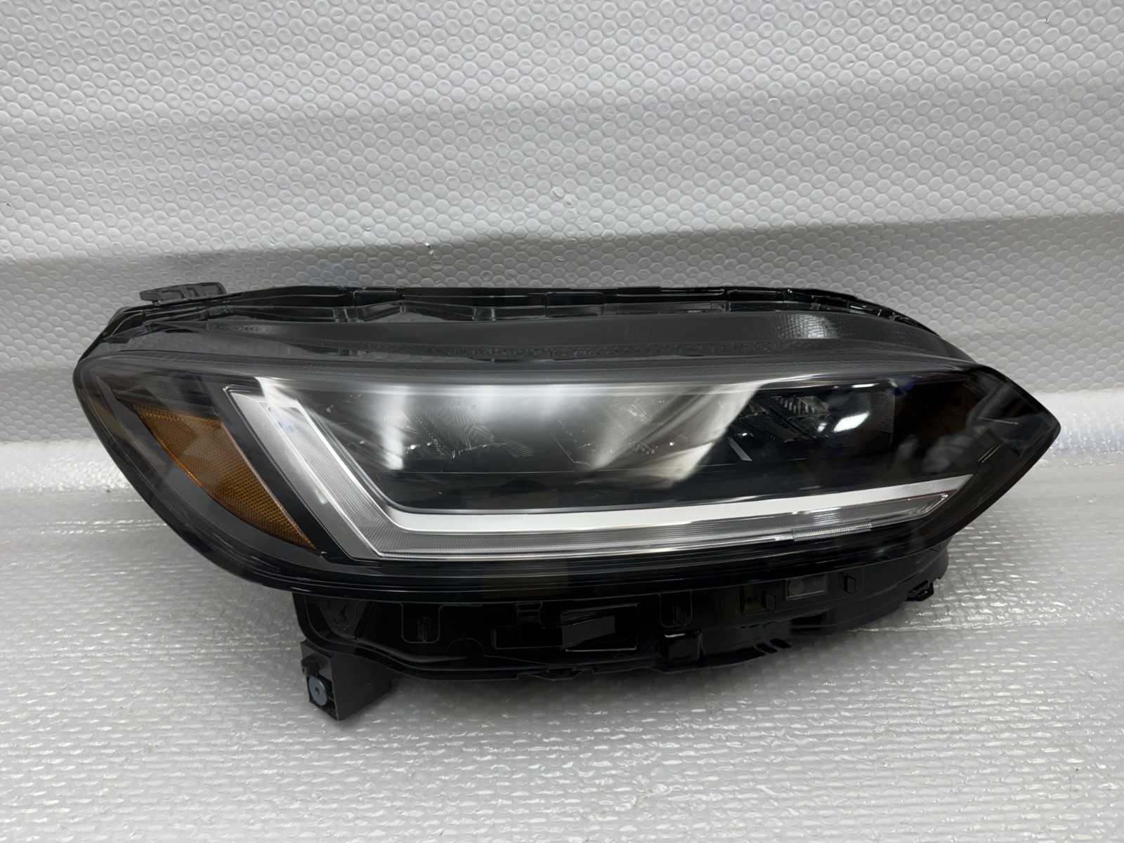 Mint OEM 2023-2026 Honda HR-V Passenger Side LED Headlight Assembly Right RH #A0