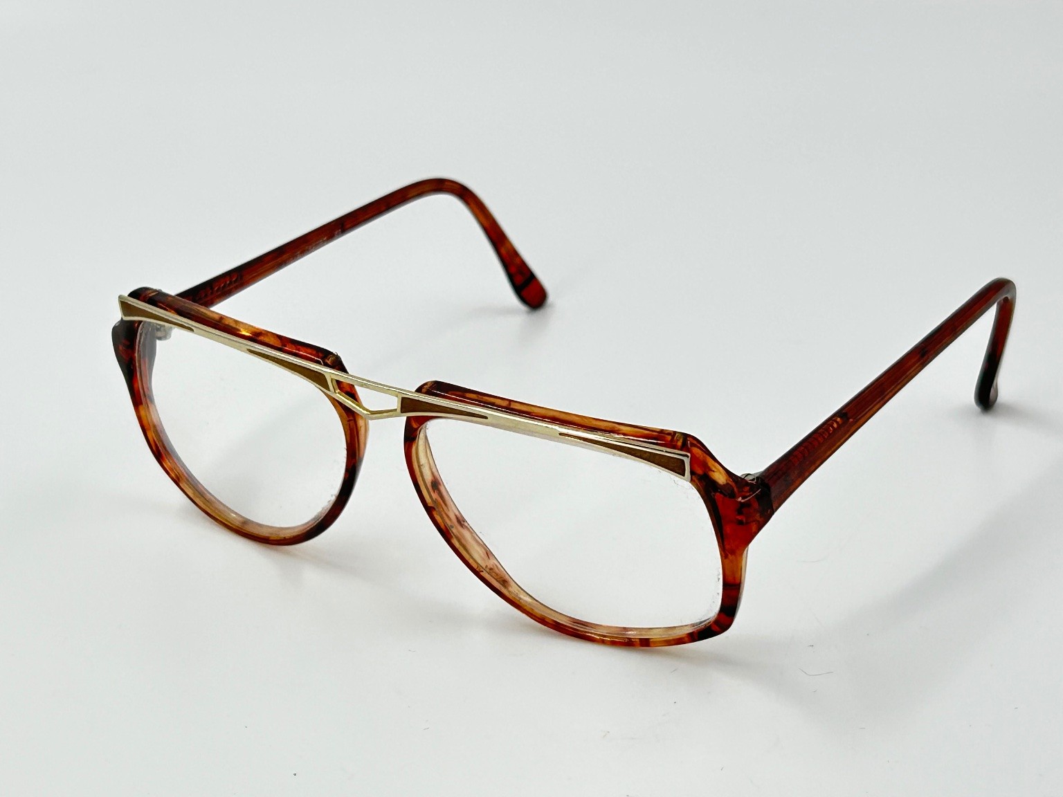 Vintage PRIVATE IMPORT 83 Vintage Eyeglass Frames Tiger Eyes 905 Tortoiseshell