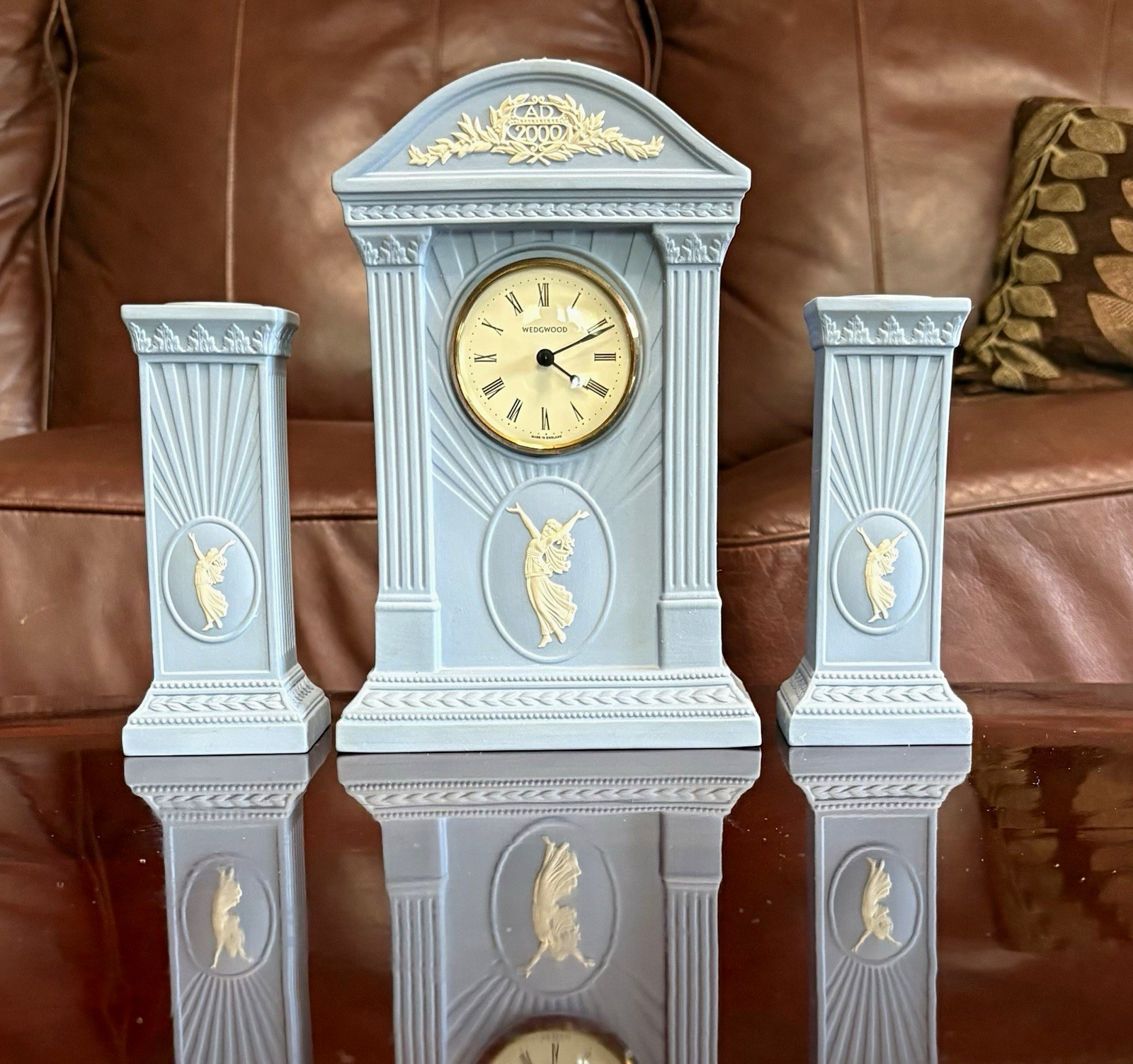 Vintage Wedgwood Blue/Gold Ceramic Mantel Clock Set w/ 2 Candlesticks Vintage Wedgwood Blue/Gold Ceramic Mantel Clock Set w/ 2 Candlesticks