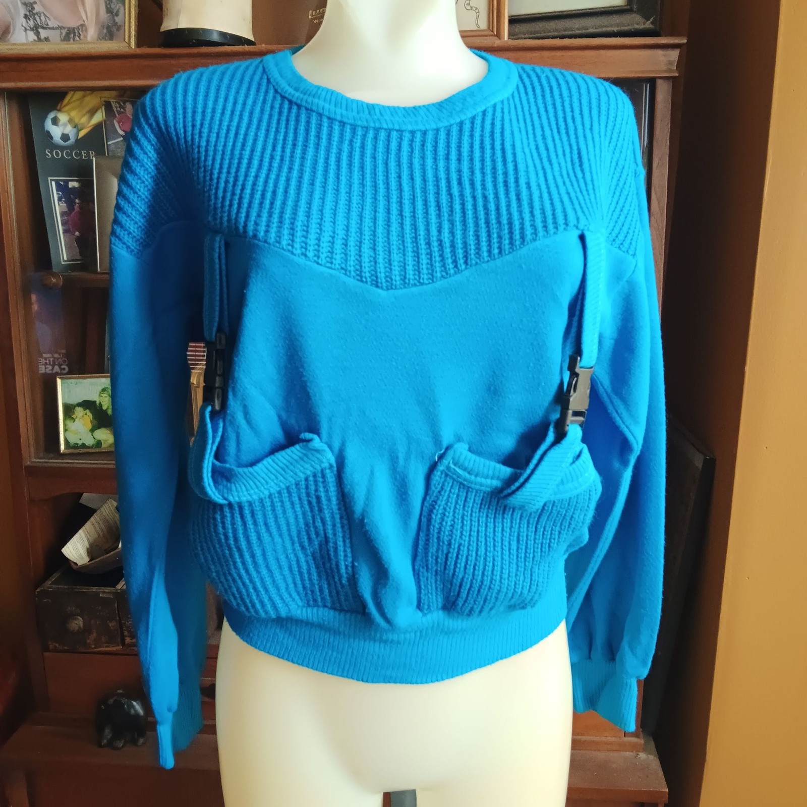 True Vintage Sweatshirt Medium 1980\'s New Wave Knit Buckle Strap Nicolette
