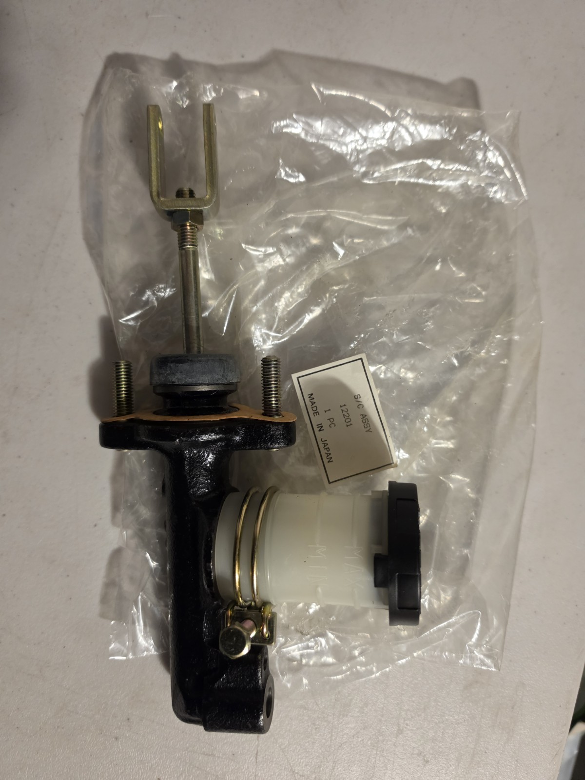 Bendix 12201 Clutch Cylinder OPEN BOX NOS Bendix 12201 Clutch Cylinder OPEN BOX NOS