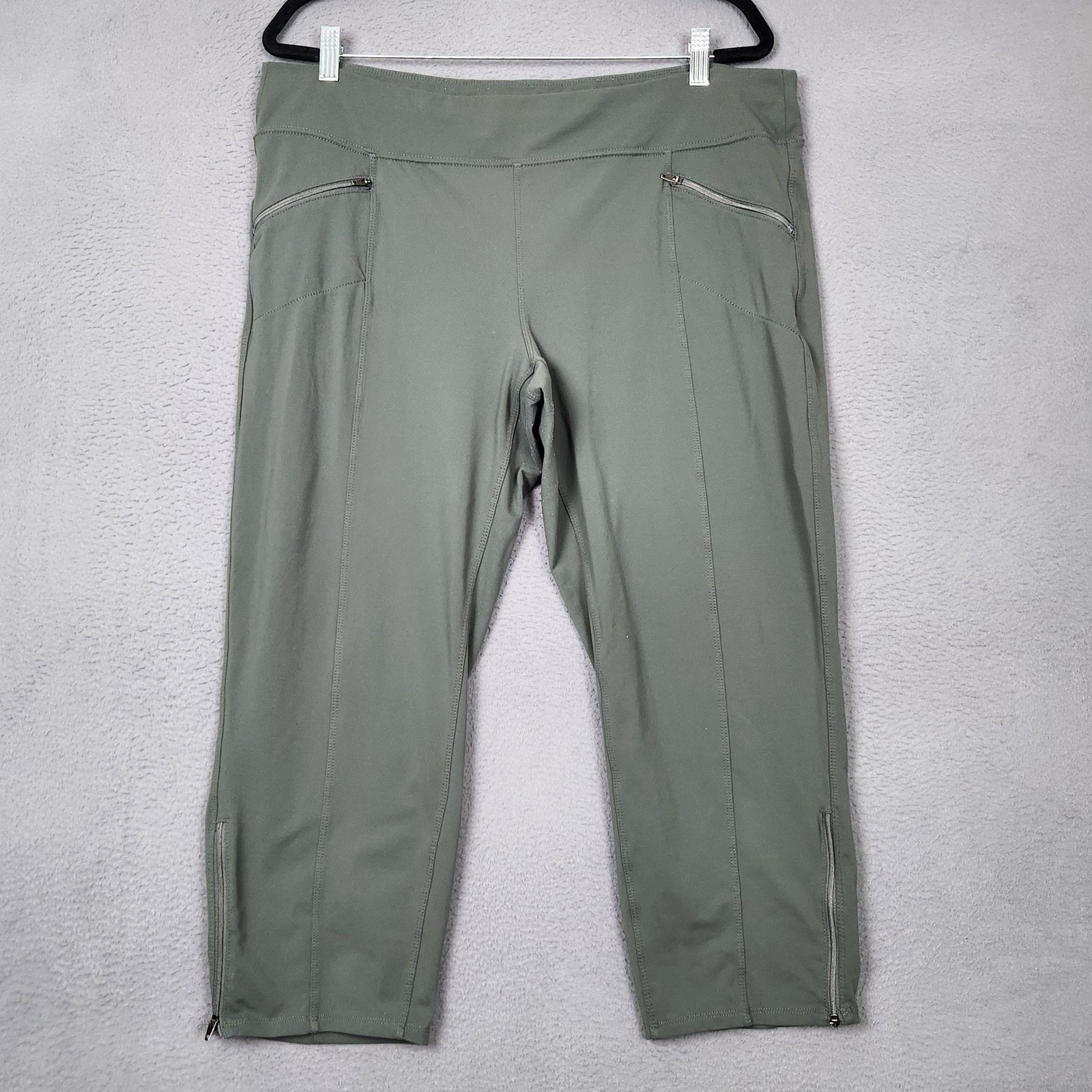 Athleta Metro Straight Capri Pants Womens XL Green Cropped Stretch Zip Pockets