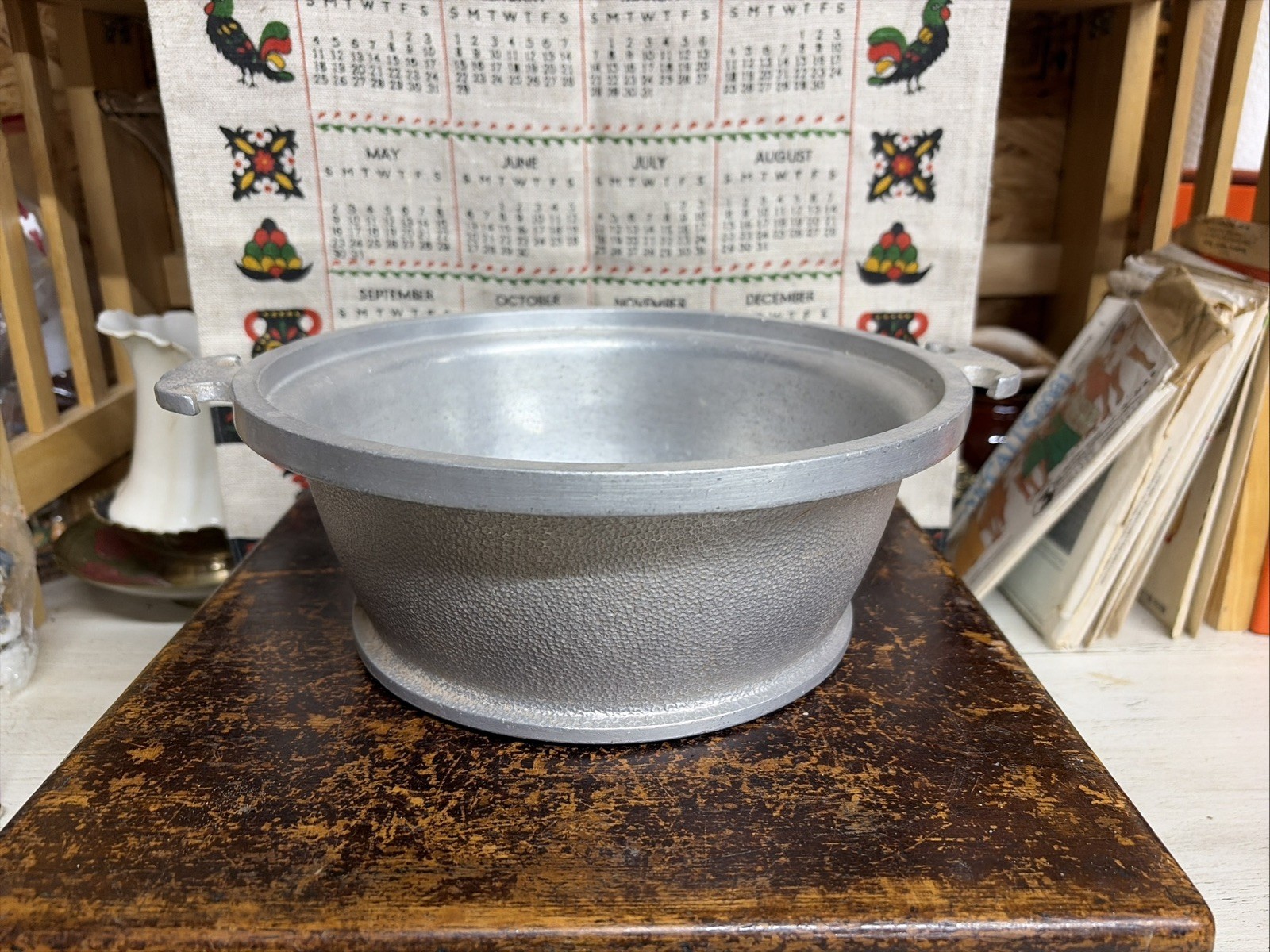 Guardian Service Hammered Aluminum 9” Round Casserole Pot 4” Deep Vintage Guardian Service Hammered Aluminum 9” Round Casserole Pot 4” Deep Vintage