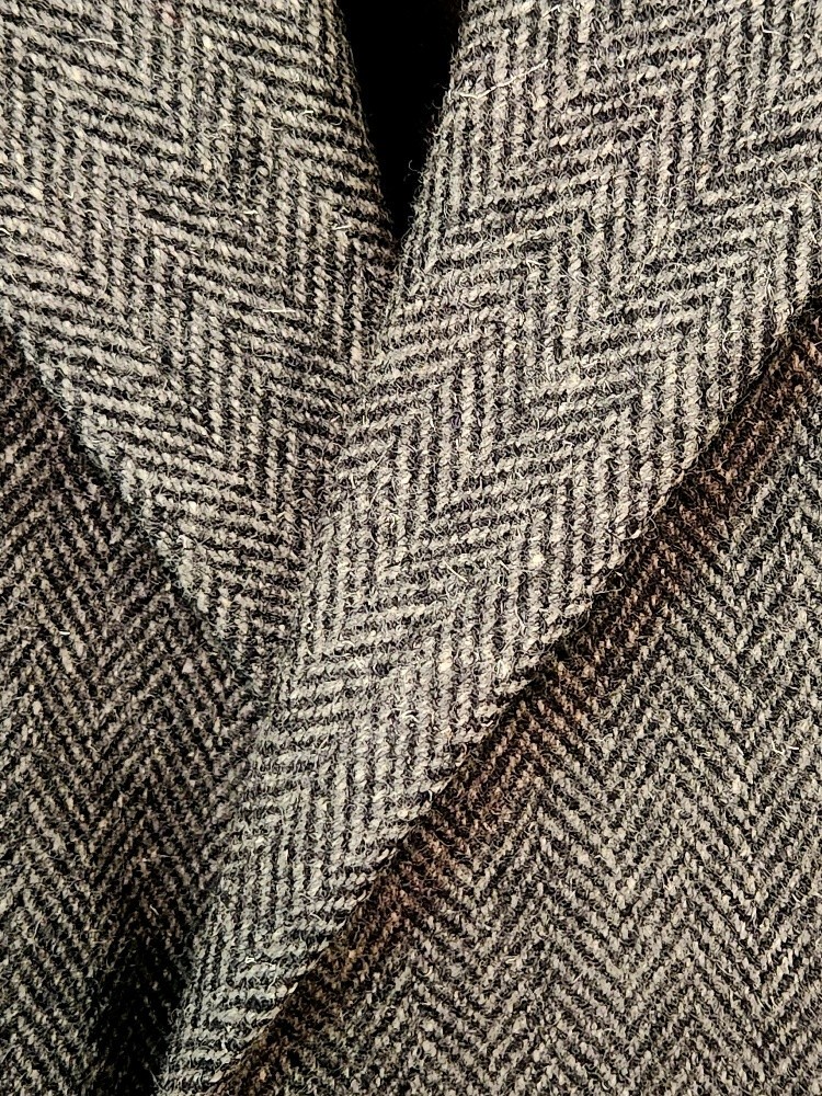B. W. Harris  Vtg.  Mens Wool Overcoat  Size 42 Black White Herringbone  EUC