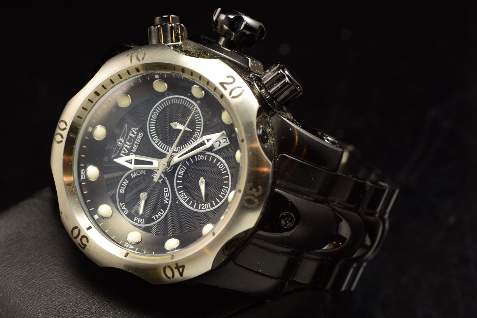 Invicta Reserve VENOM Men\'s 1000M Diver Watch Black Stainless Steel 53.7mm