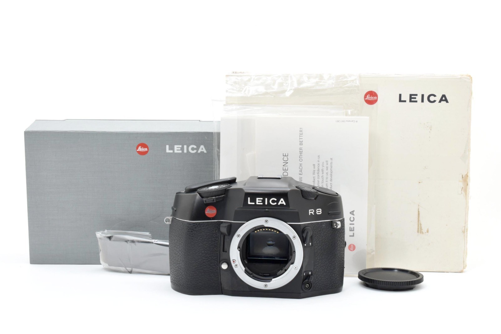 [ A MINT w/Boxed ] Leica R8 Black 35mm SLR Film Camera Body From Japan #2769