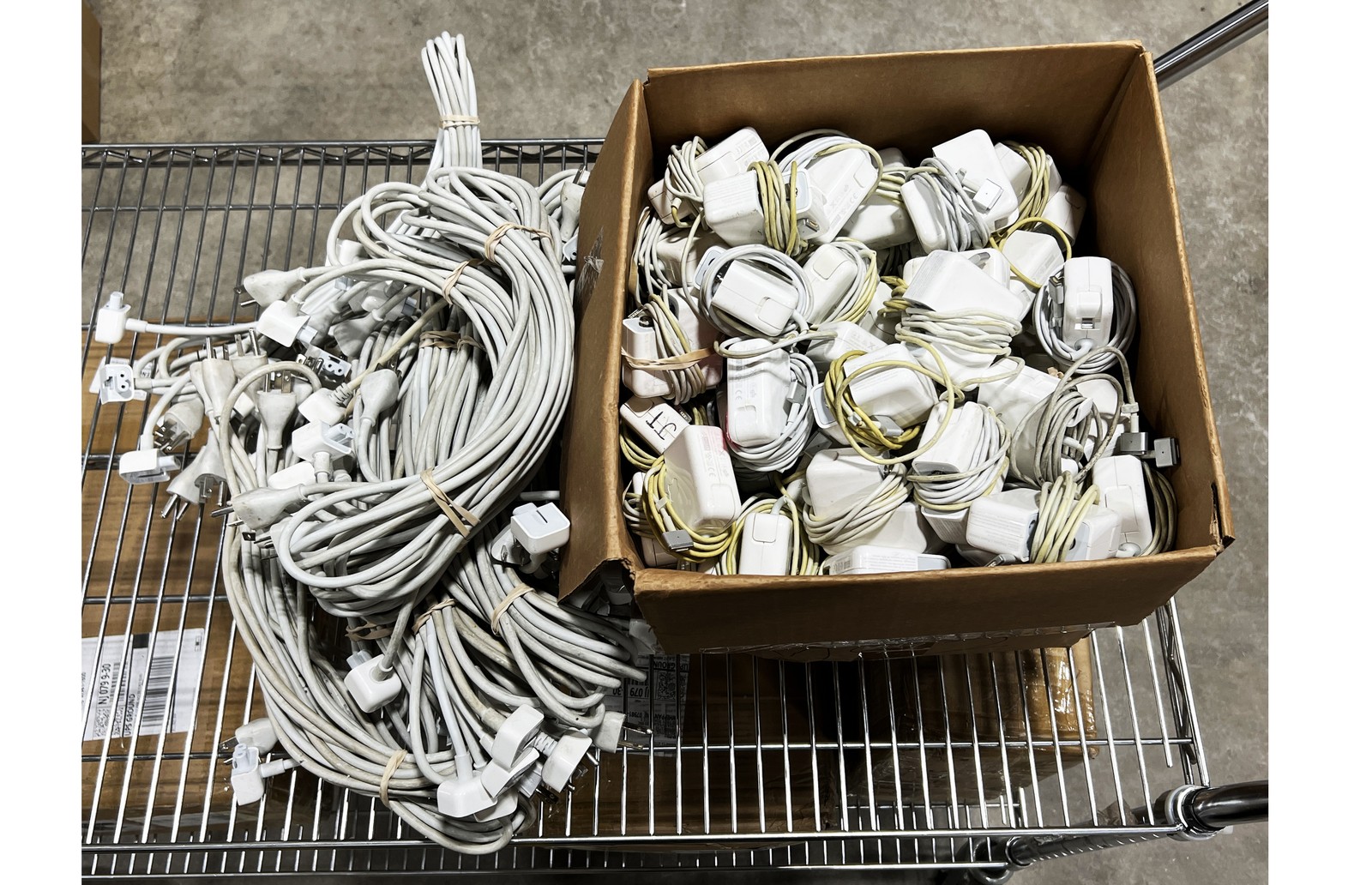 Lot of 100 OEM Apple Magsafe 2 45W AC Adapter A1436 with Power Cable - Grade D