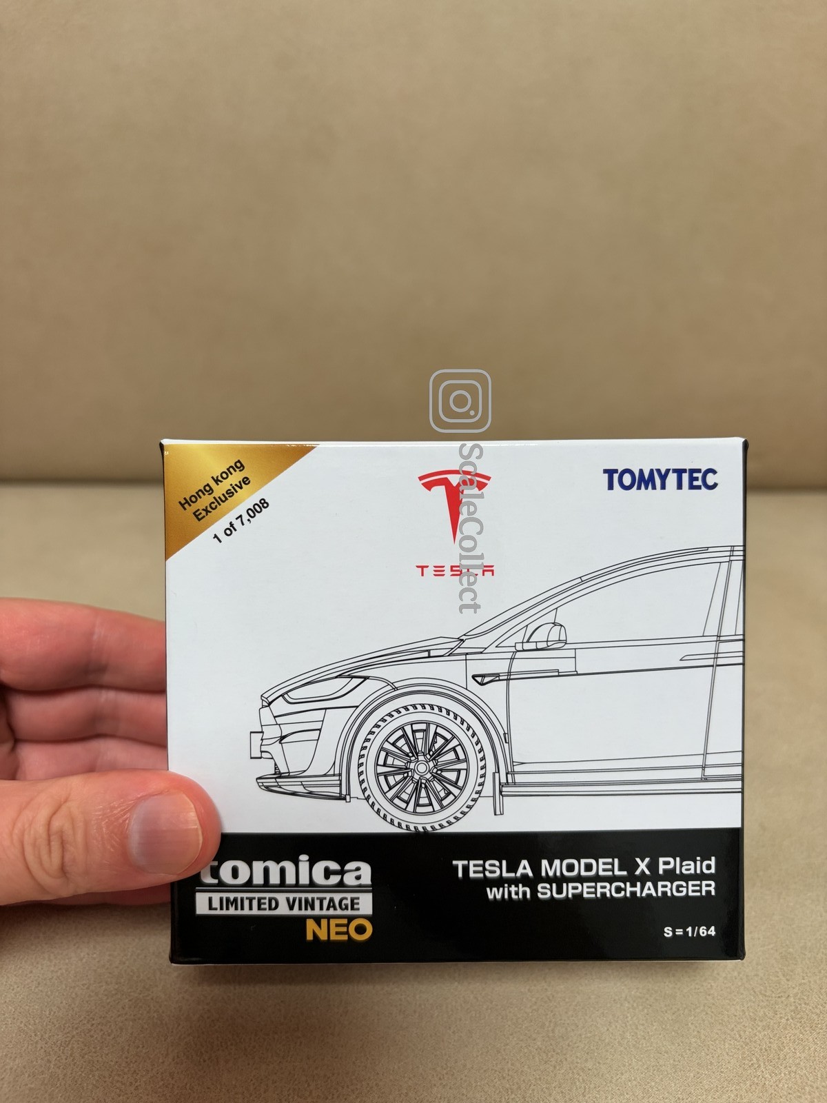 Tomytec 1:64 TLV Tesla Model X Plaid White Opening Doors HK LTD 7008 Supercharge