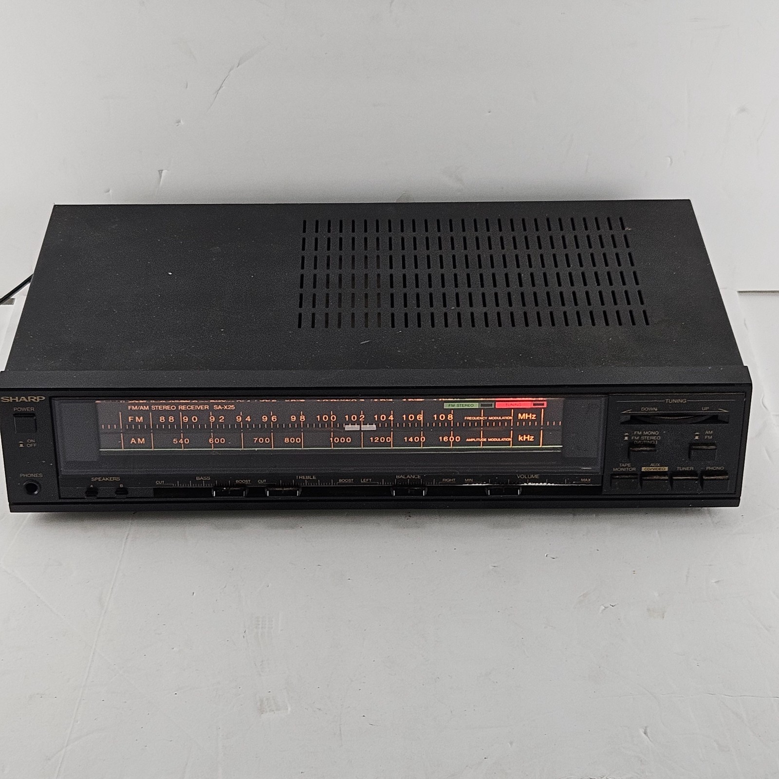Vintage Sharp SA-X25(BK) AM/FM Stereo Receiver Black Made in Korea Vintage Sharp SA-X25(BK) AM/FM Stereo Receiver Black Made in Korea