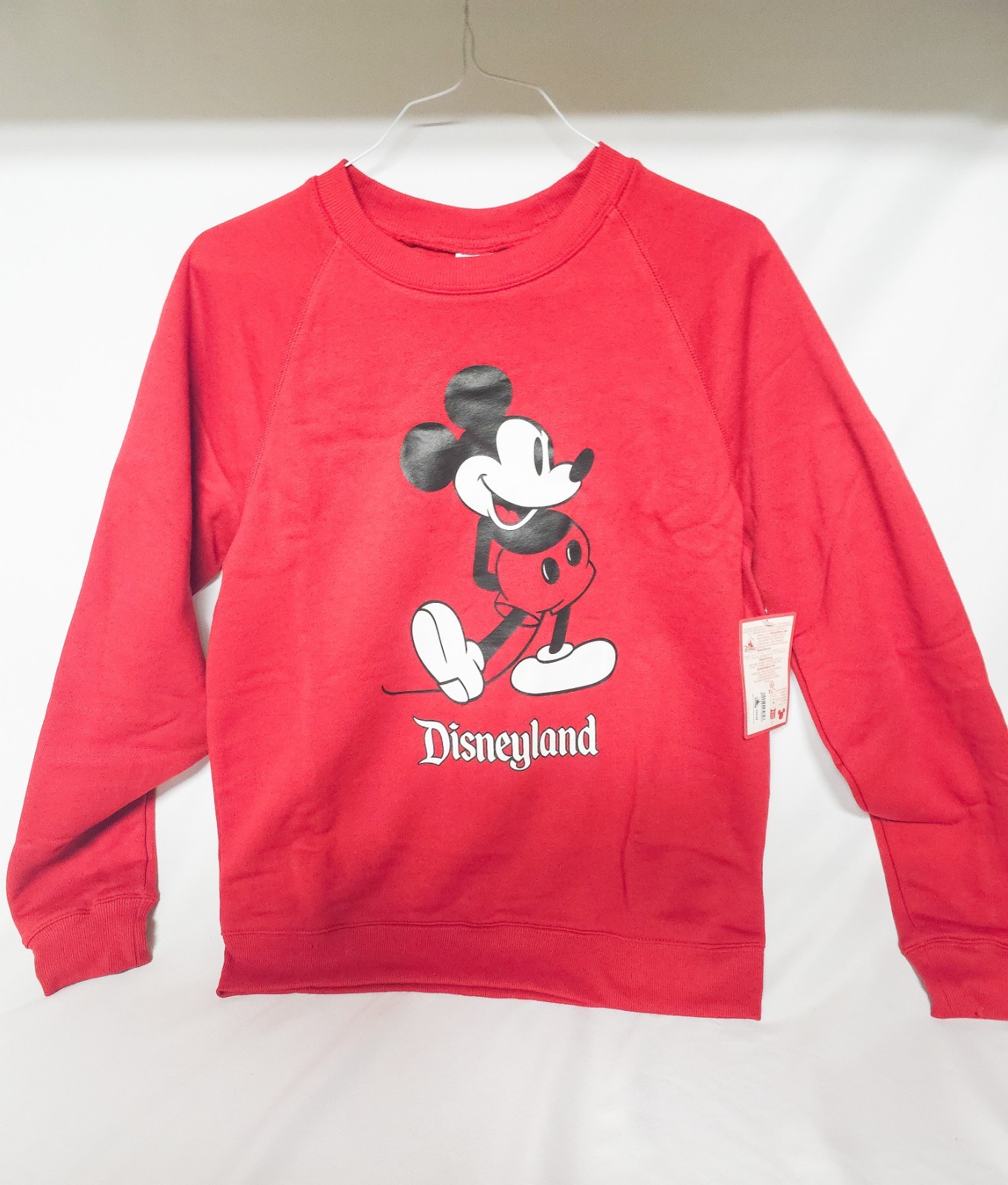 Disneyland Red Mickey Mouse Classic Pullover Sweatshirt Unisex  Adults Sz Medium