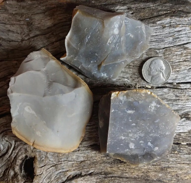 Flint Chert Fire Starting Flint and Steel Knapping - Three Stones Flint Chert Fire Starting Flint and Steel Knapping - Three Stones