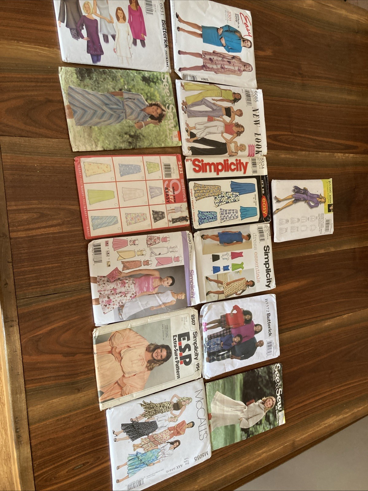 New Sewing Pattern S Simplicity, Butterick, McMall’s Lot If 14 New Sewing Pattern S Simplicity, Butterick, McMall’s Lot If 14