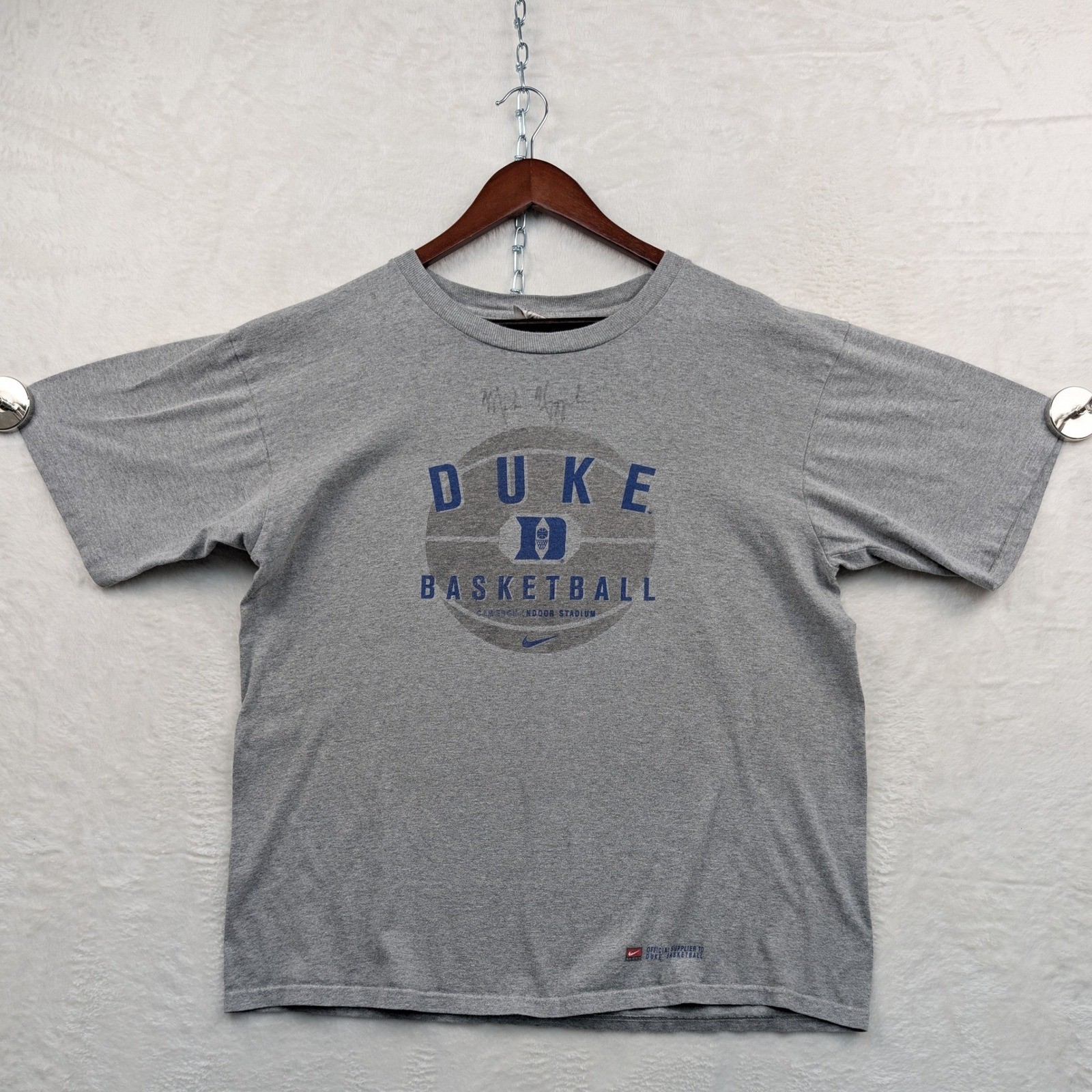 VTG Nike T-Shirt Men L Gray Duke Basketball Coach K Mike Krzyzewski Signed 90s