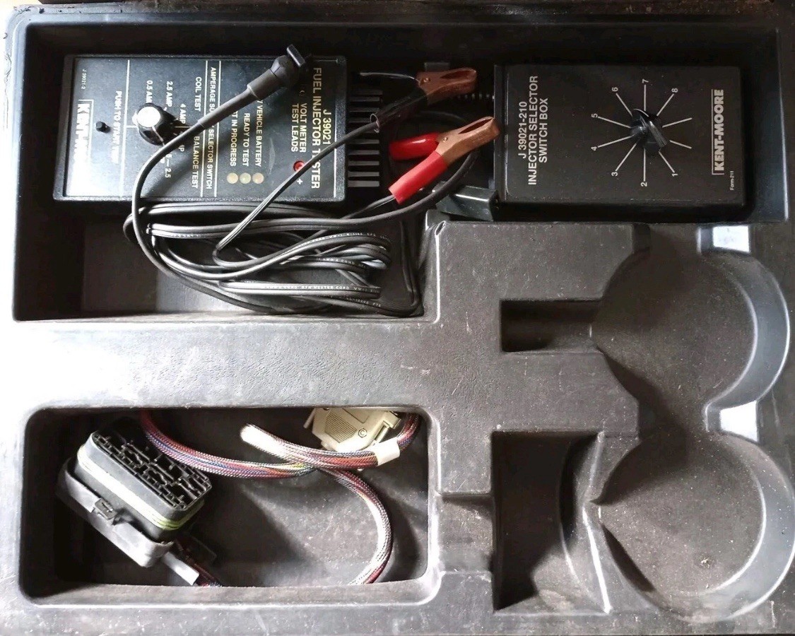 Kent-Moore J-34730-E Port Fuel Injection Diagnositc Kit Kent-Moore J-34730-E Port Fuel Injection Diagnositc Kit
