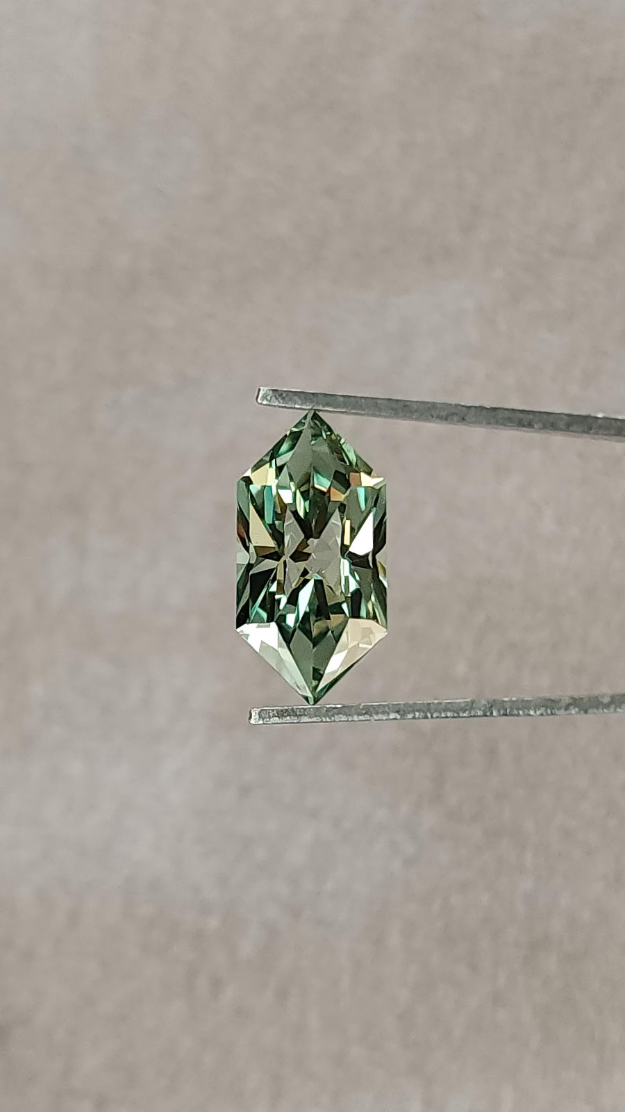 8.85 Ct Natural Green Parti Sapphire Certified Precious Fancy Cut Loose Gemstone