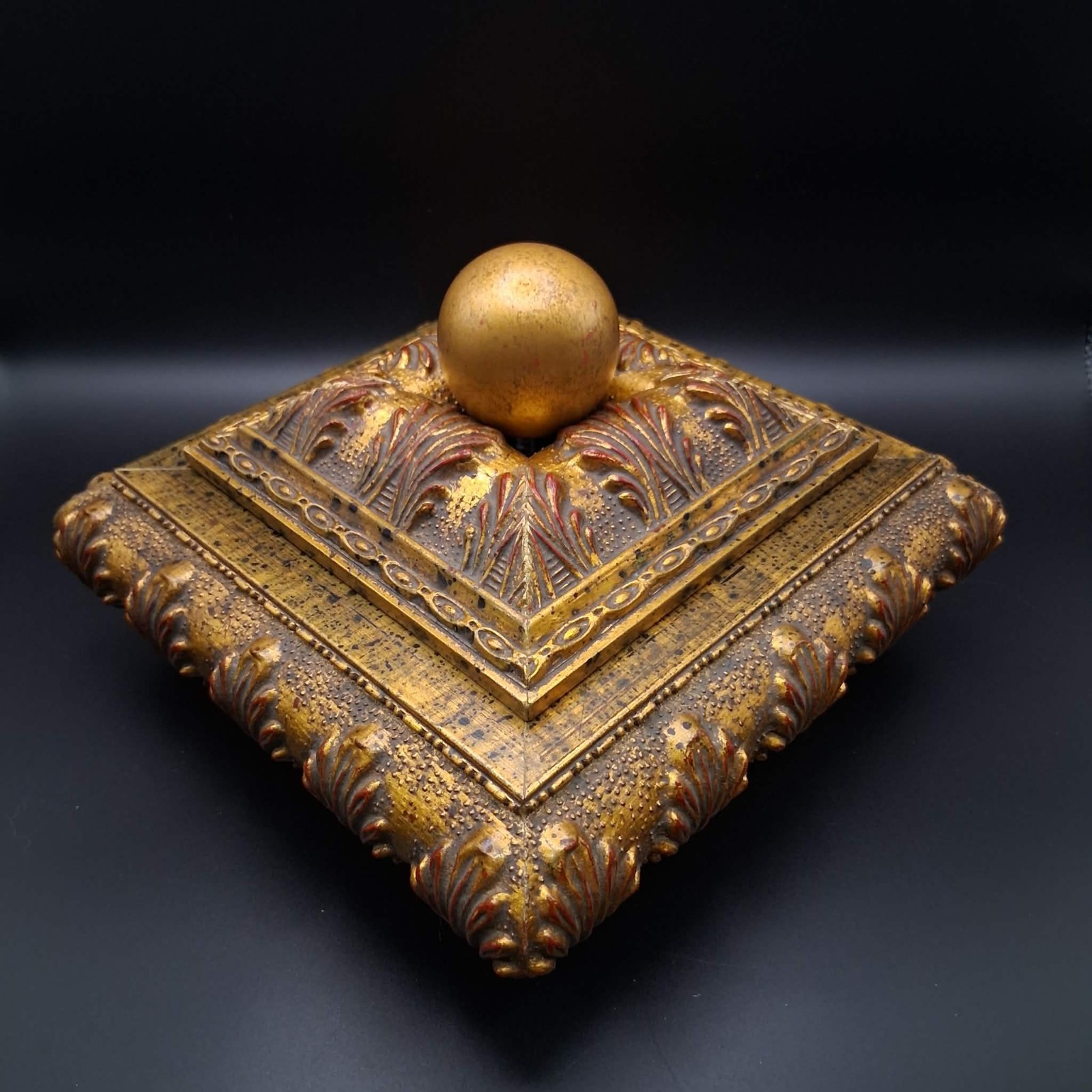 Gorgeous Vintage Style Gold Gilt Trinket / Jewelry Box 7 in